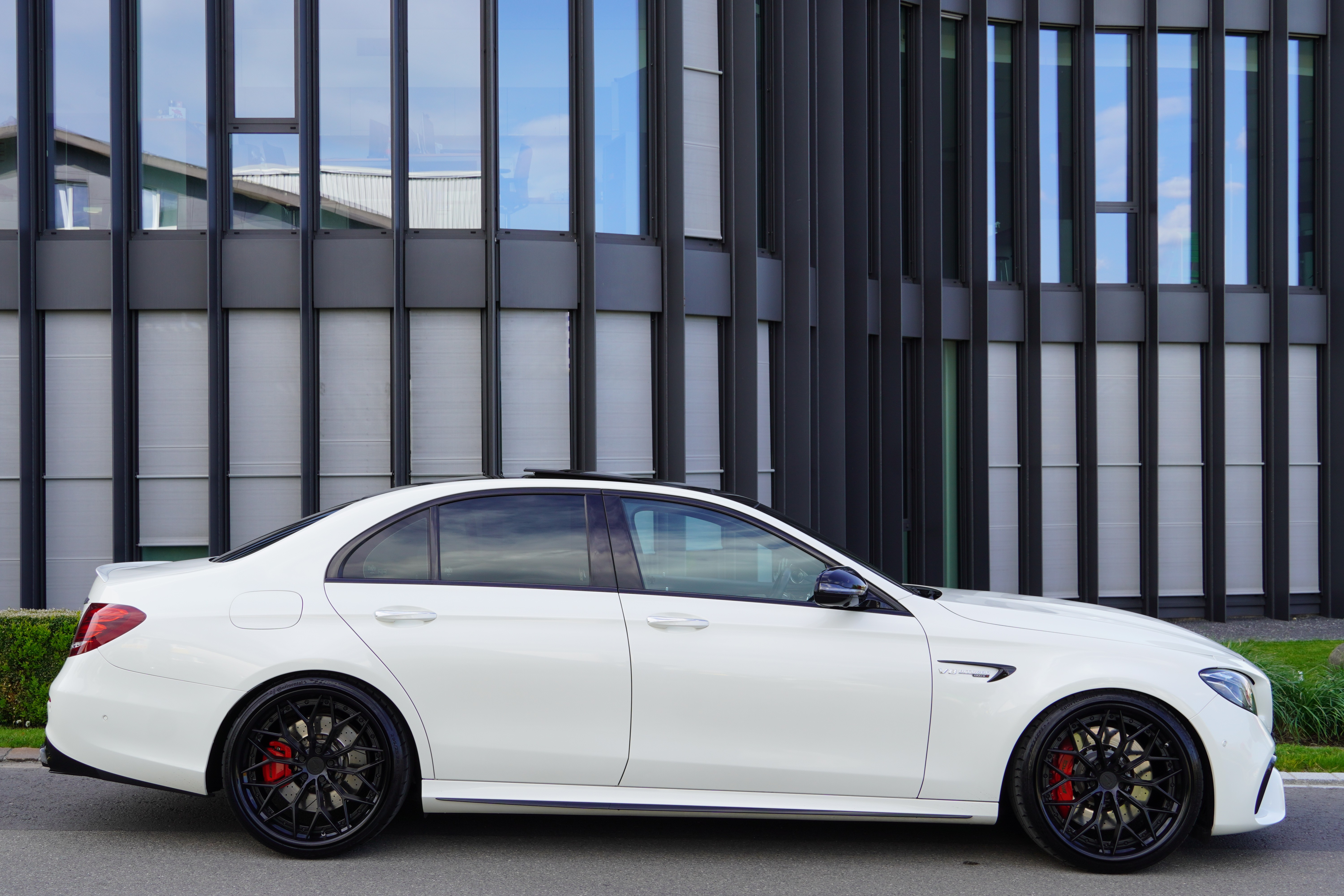 MERCEDES-BENZ E 63 AMG S 4 Matic 9G-Tronic