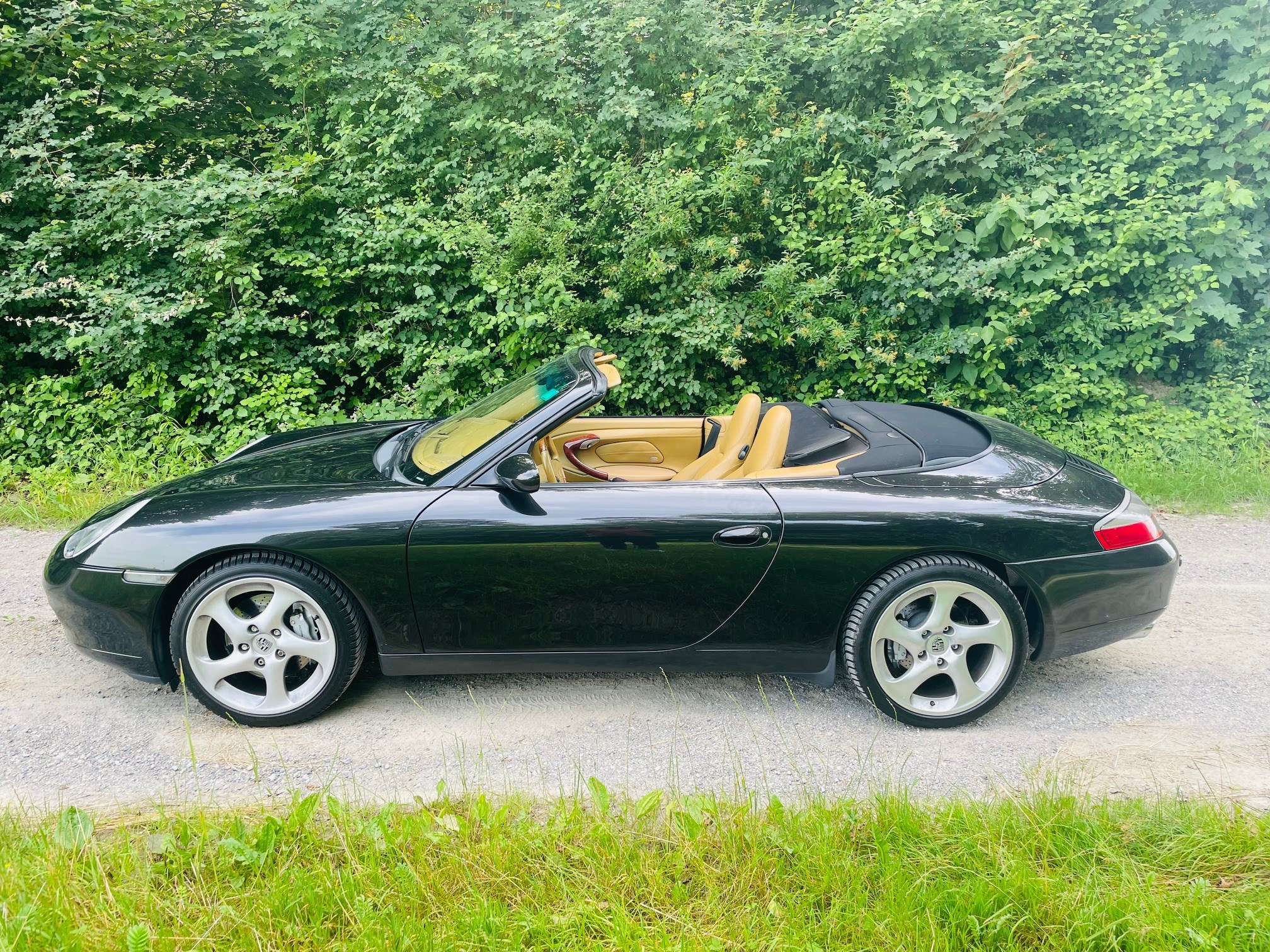 PORSCHE 911 Carrera 4 Cabrio