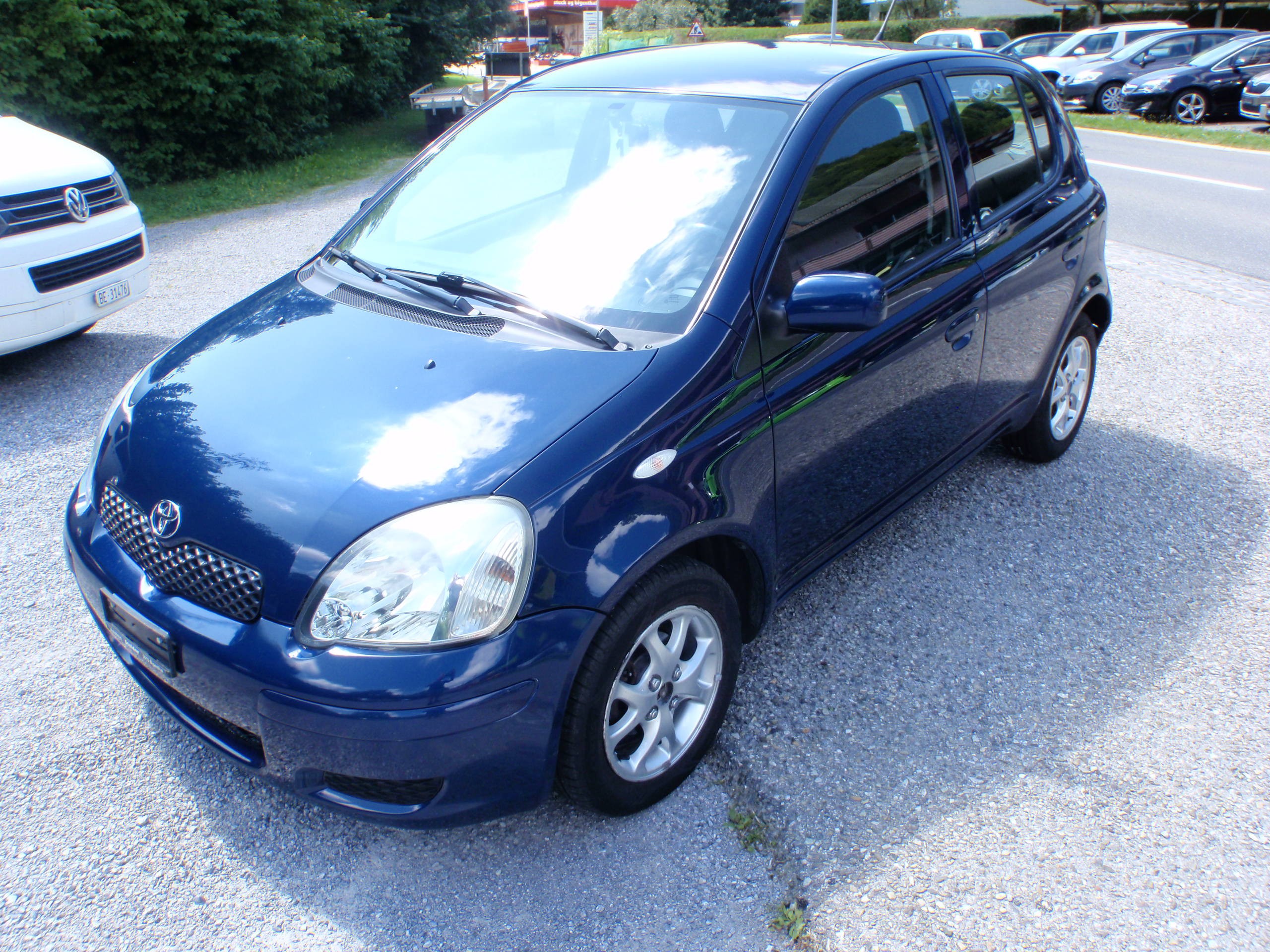 TOYOTA Yaris 1.3 Linea Sol