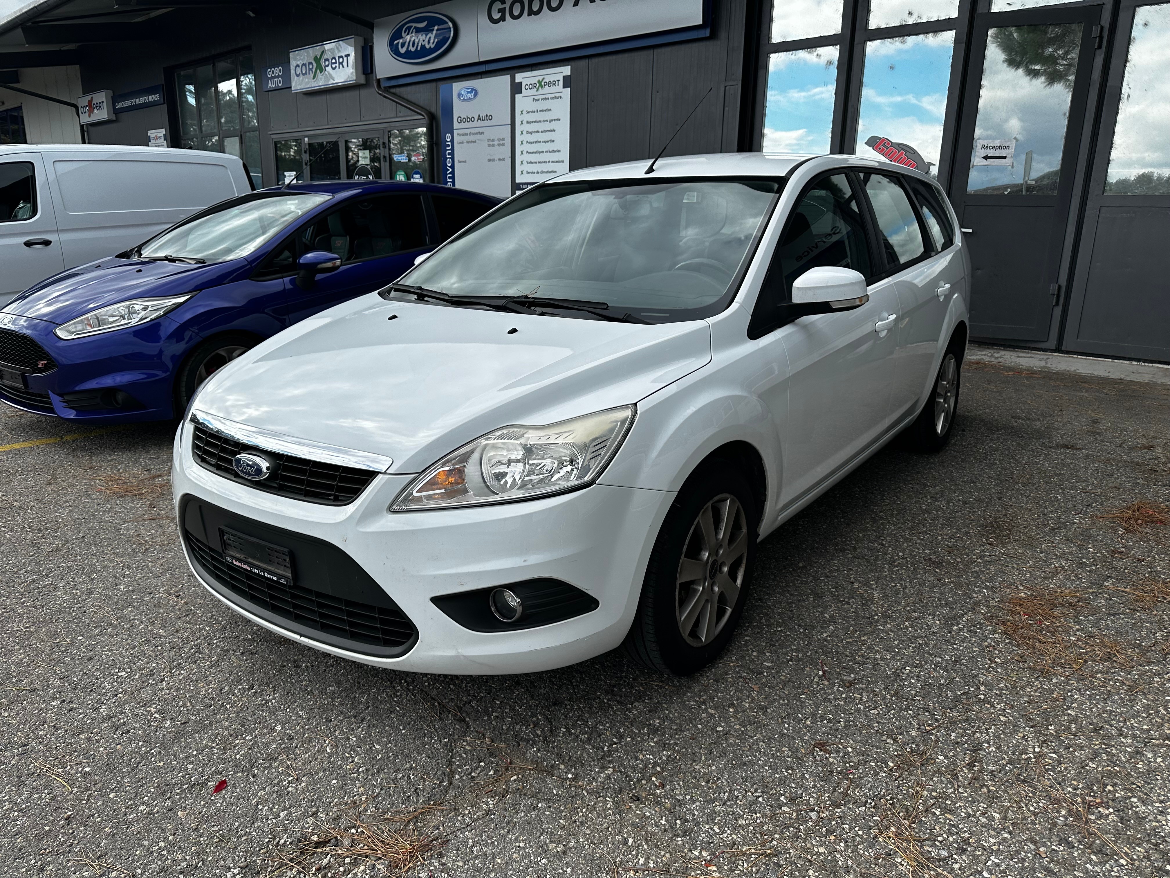 FORD Focus 1.6i VCT Carving