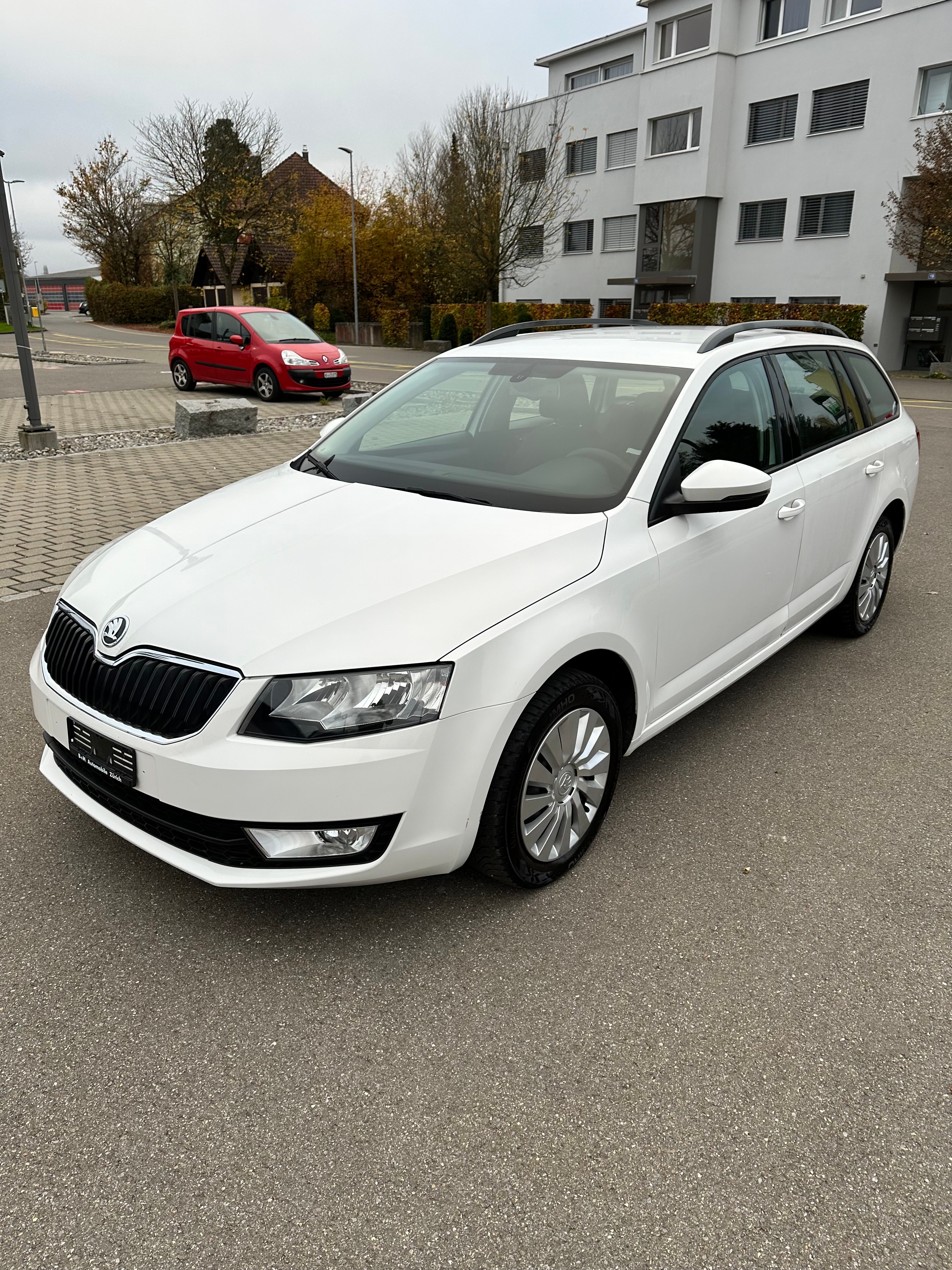 SKODA Octavia Combi 1.6 TDI Elegance 4x4