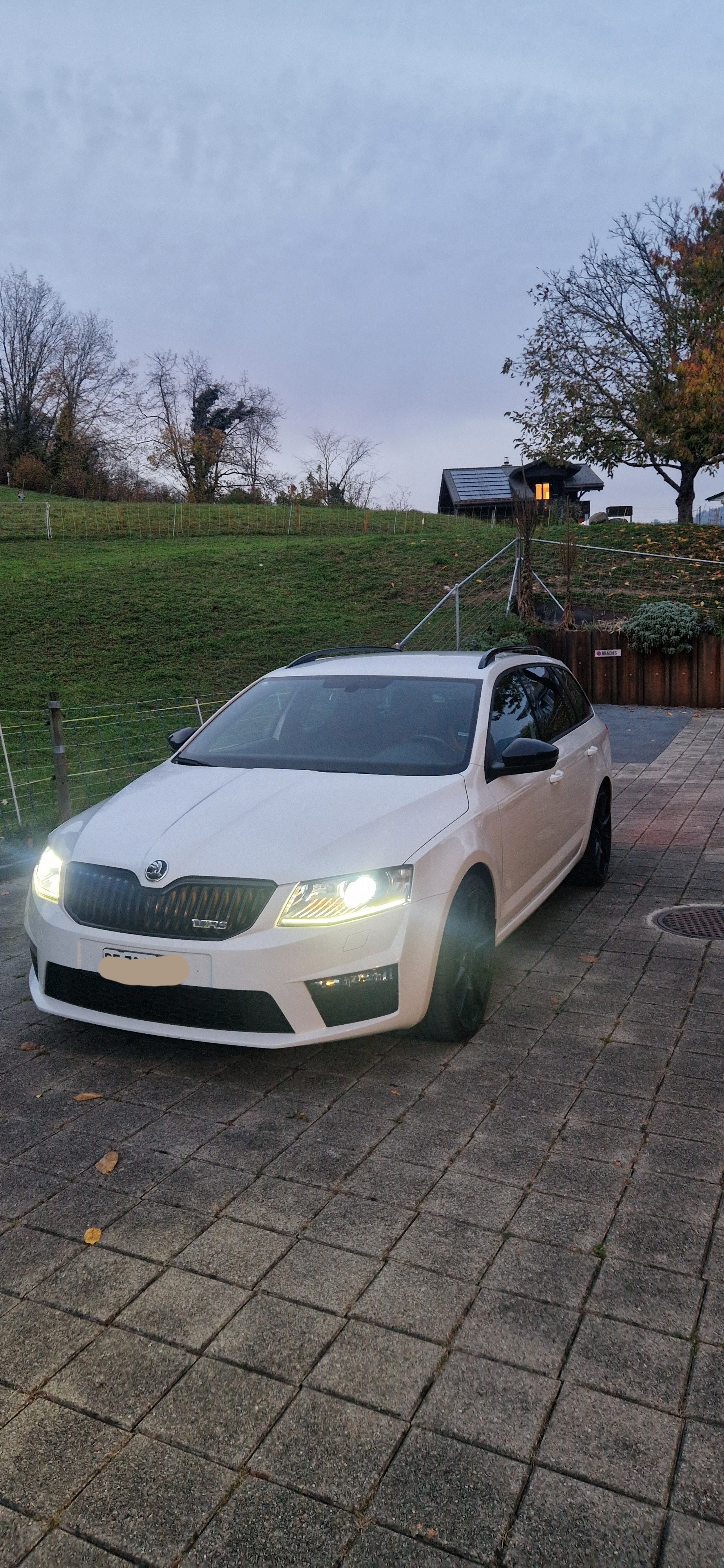 SKODA Octavia Combi 2.0 TDI RS