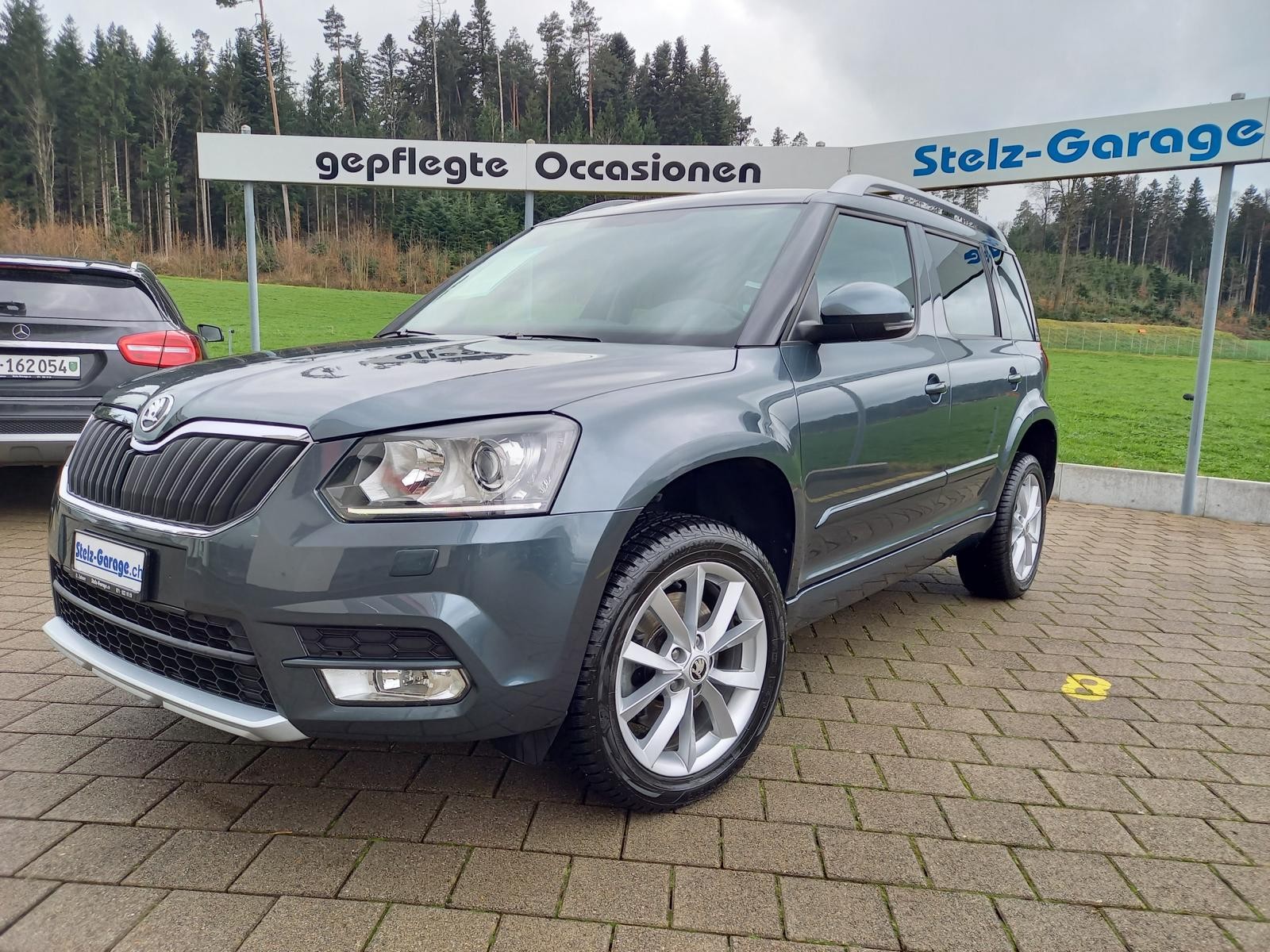 SKODA Yeti 2.0 TDI Elegance 4x4 DSG