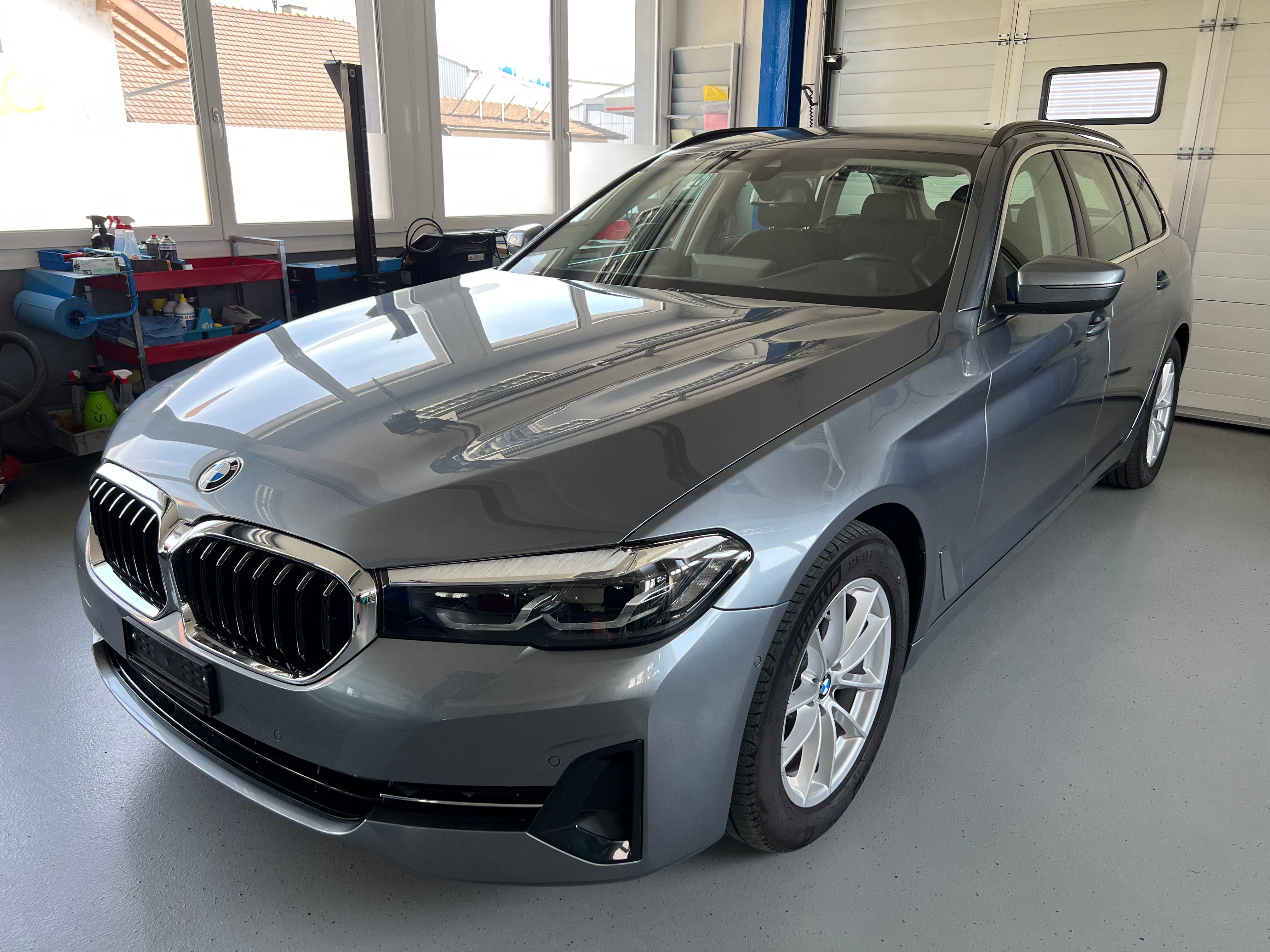 BMW 520d xDrive 48V Touring Steptronic