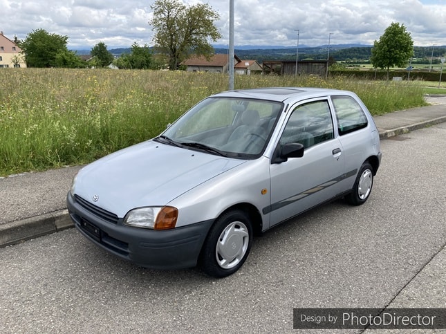 TOYOTA Starlet 1.3