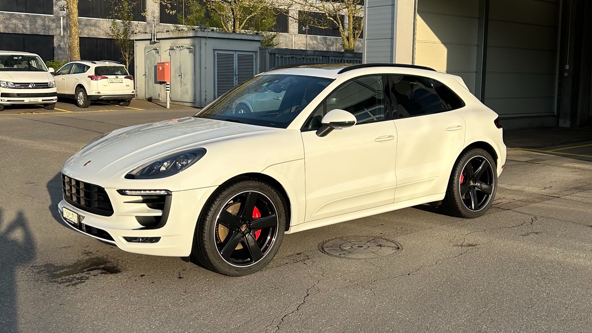 PORSCHE Macan Turbo PDK