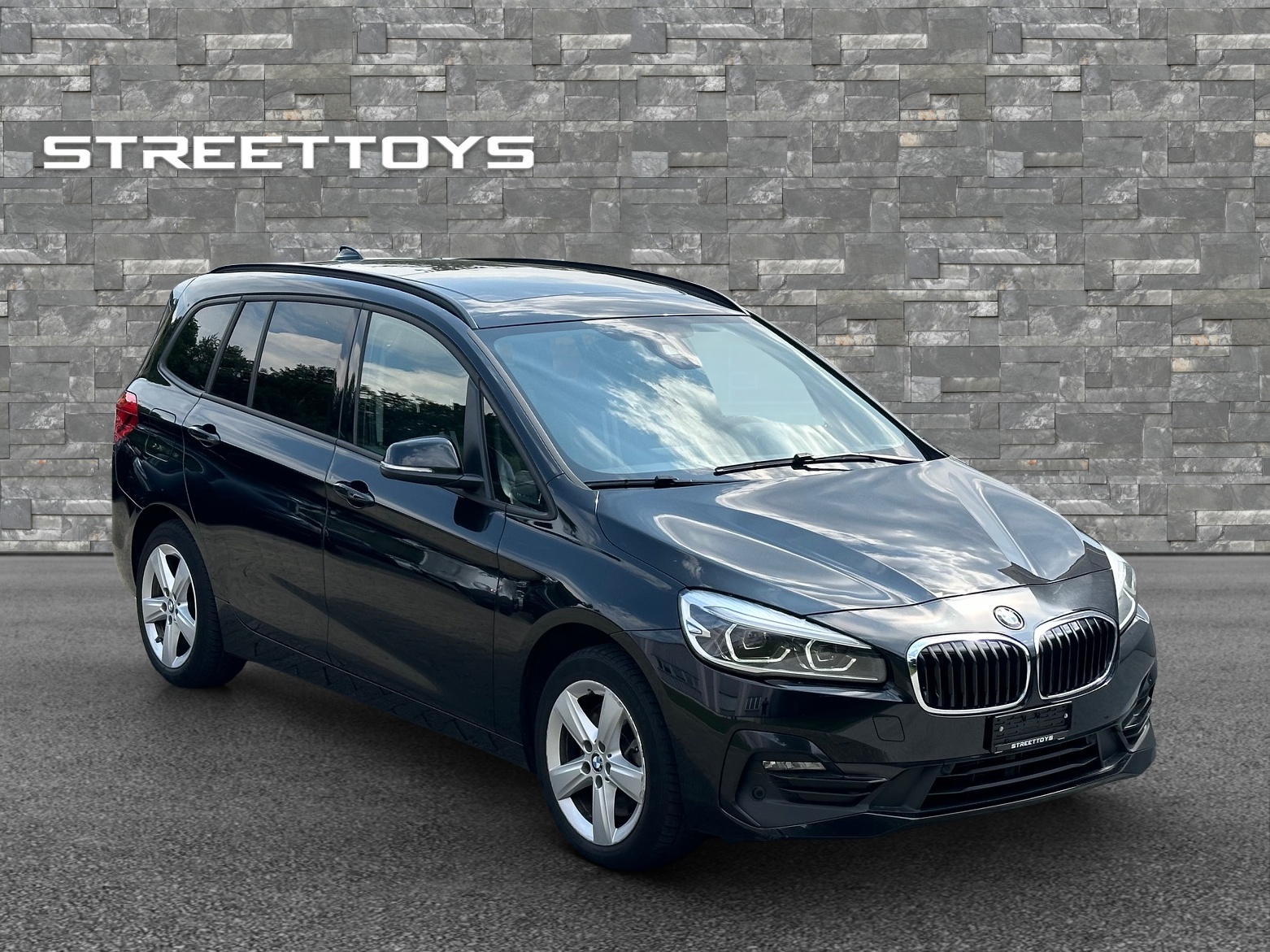 BMW 218d xDrive Gran Tourer Steptronic Sport Line