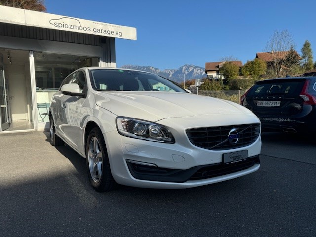 VOLVO V60 2.0 D3 Kinetic S/S