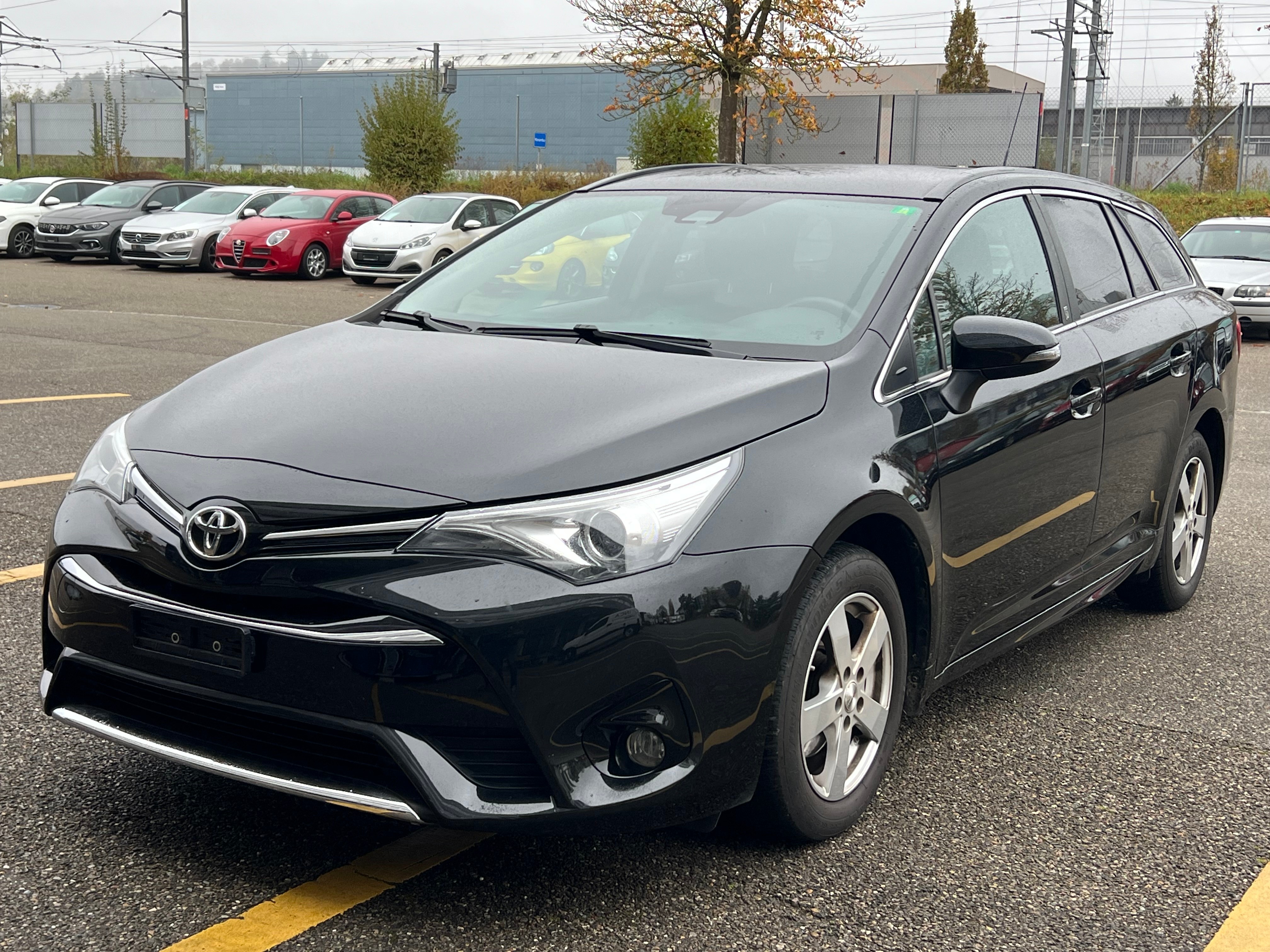 TOYOTA Avensis Touring Sports 1.8 Luna MultidriveS