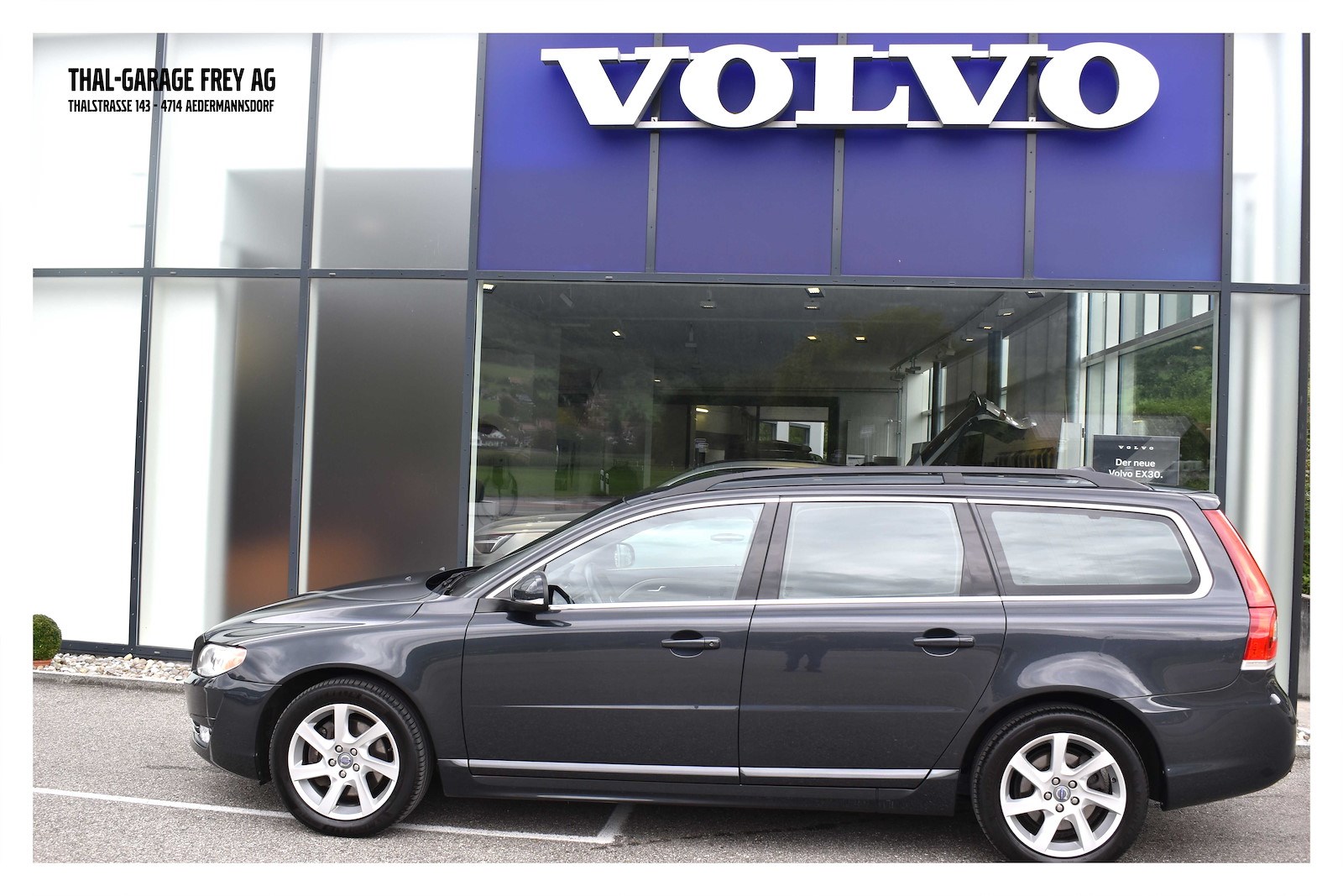 VOLVO V70 2.4 D4 Momentum AWD