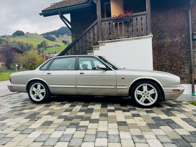 JAGUAR XJR 4.0 V8 S/C