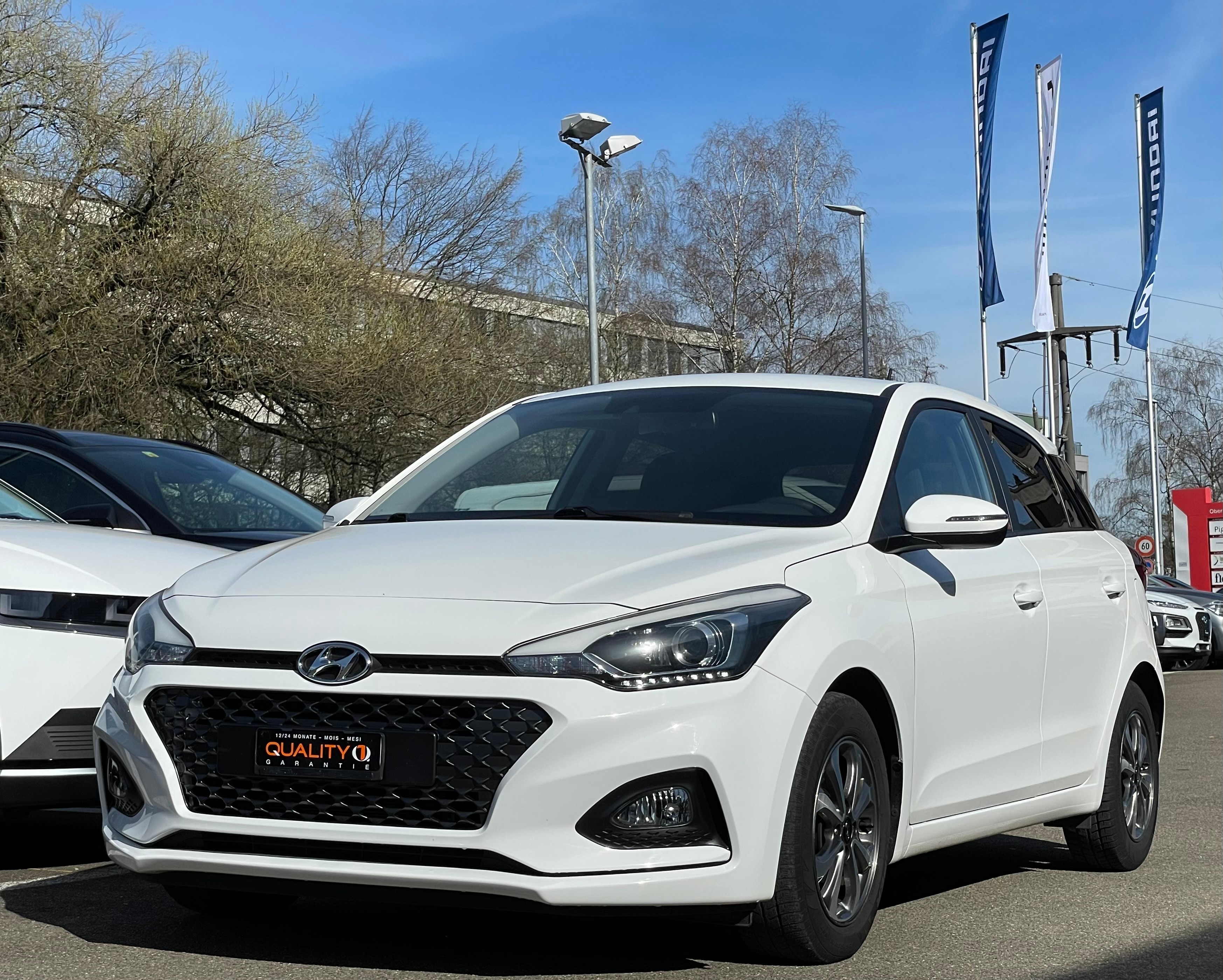 HYUNDAI i20 1.0 T-GDi Amplia DCT