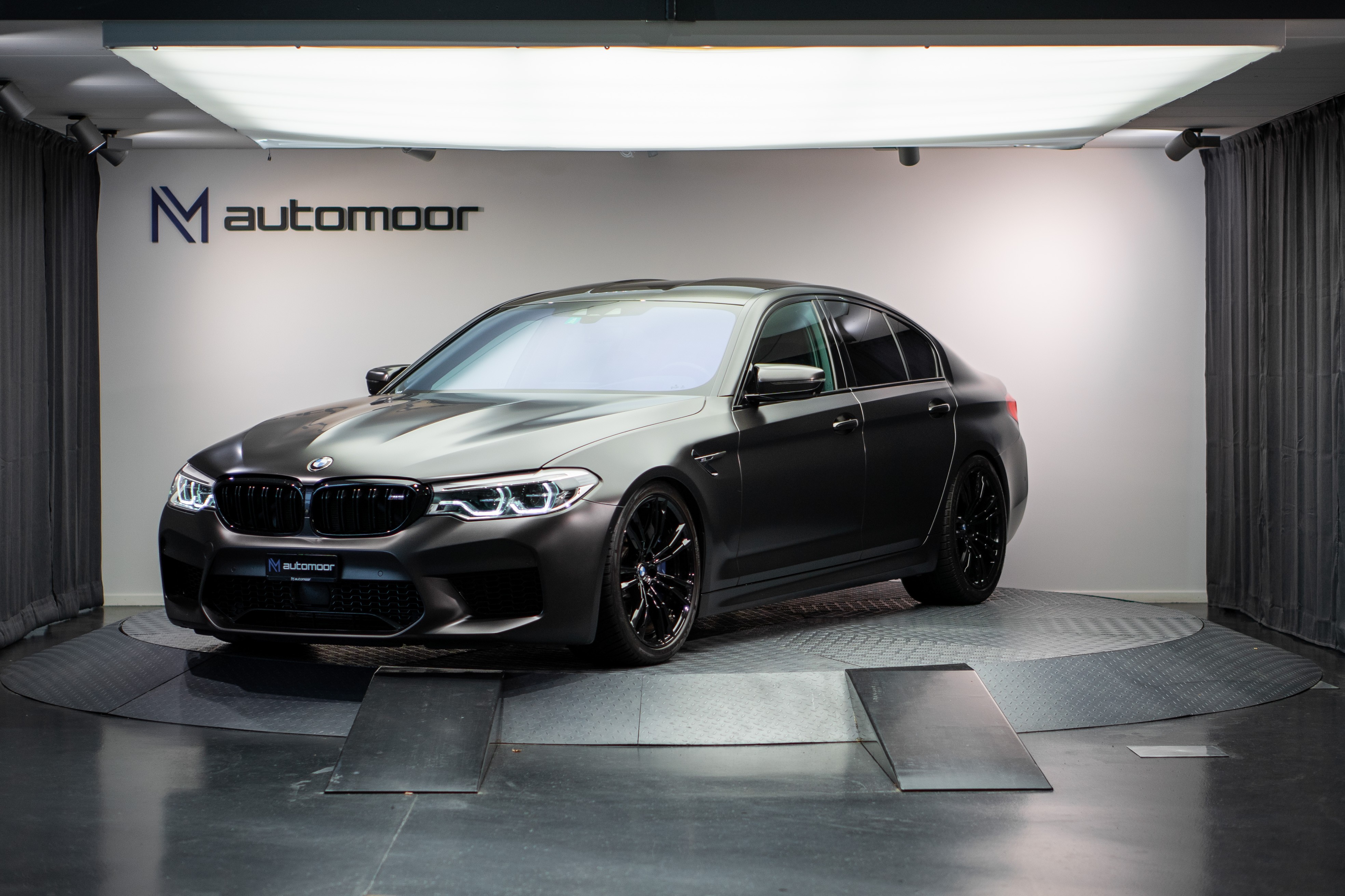 BMW M5 xDrive Drivelogic *ohne OPF* *Mattlackierung* *Tieferlegung*