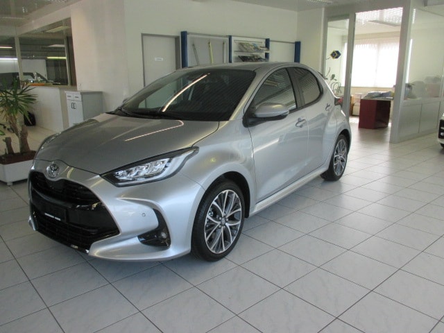 TOYOTA Yaris 1.5 Trend e-CVT