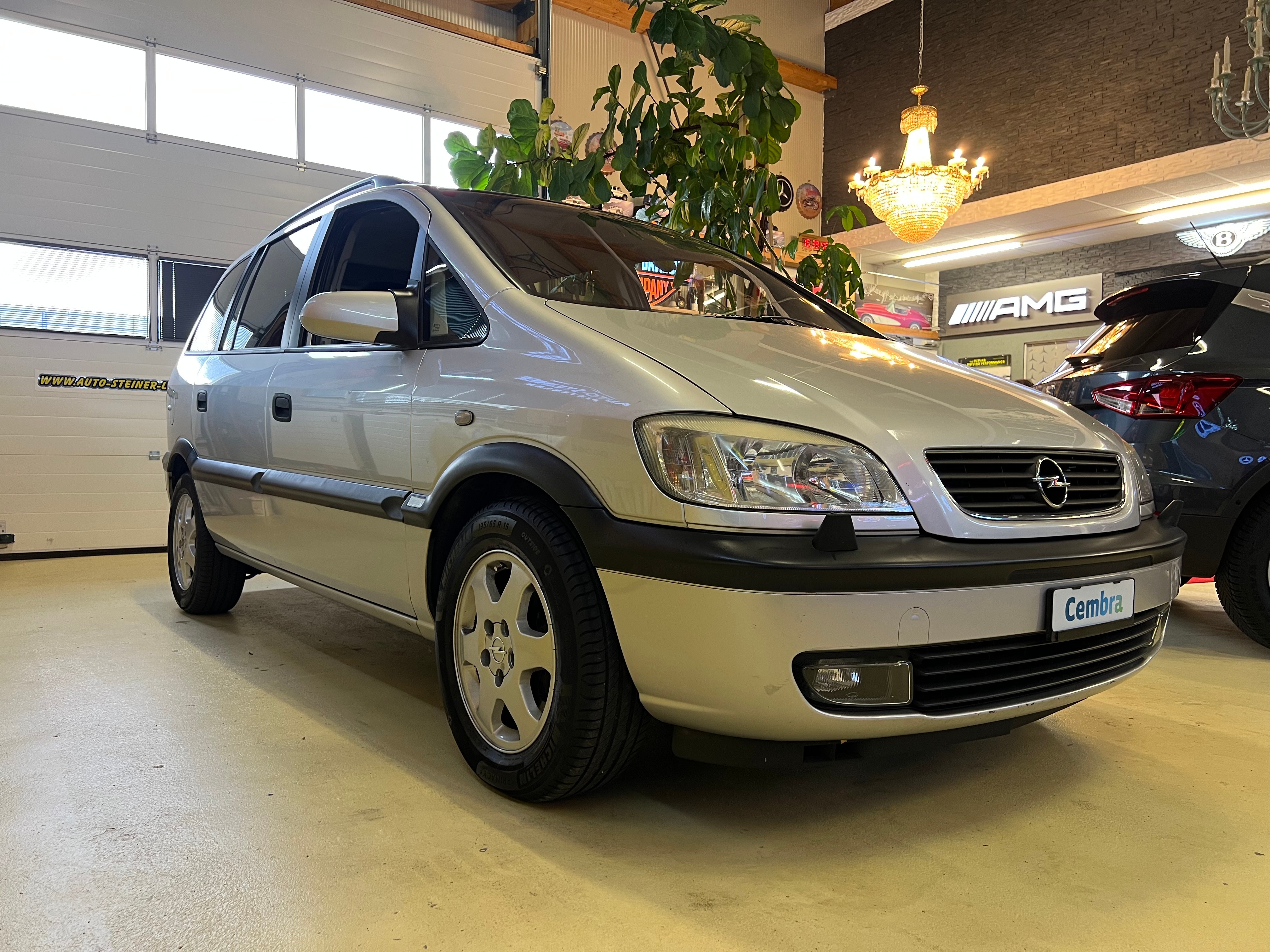 OPEL FRISCH AB MFK !! ZAFIRA 2.2 MIT 7 SITZE. AUTOMAT. AB SERVICE AB MFK. 4300.-