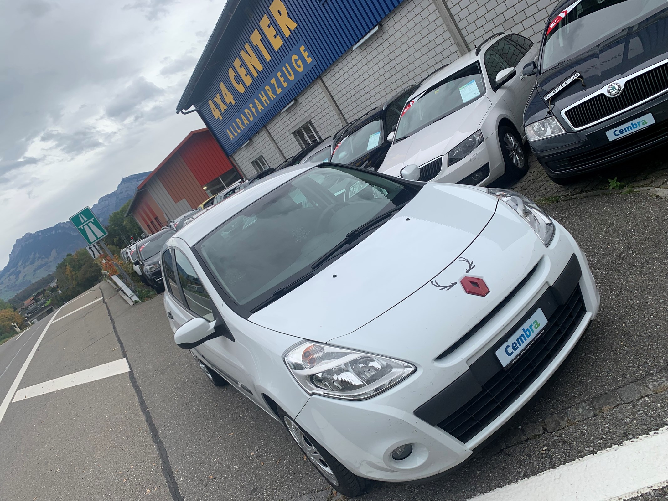 RENAULT Clio 1.2 16V Turbo Night&Day