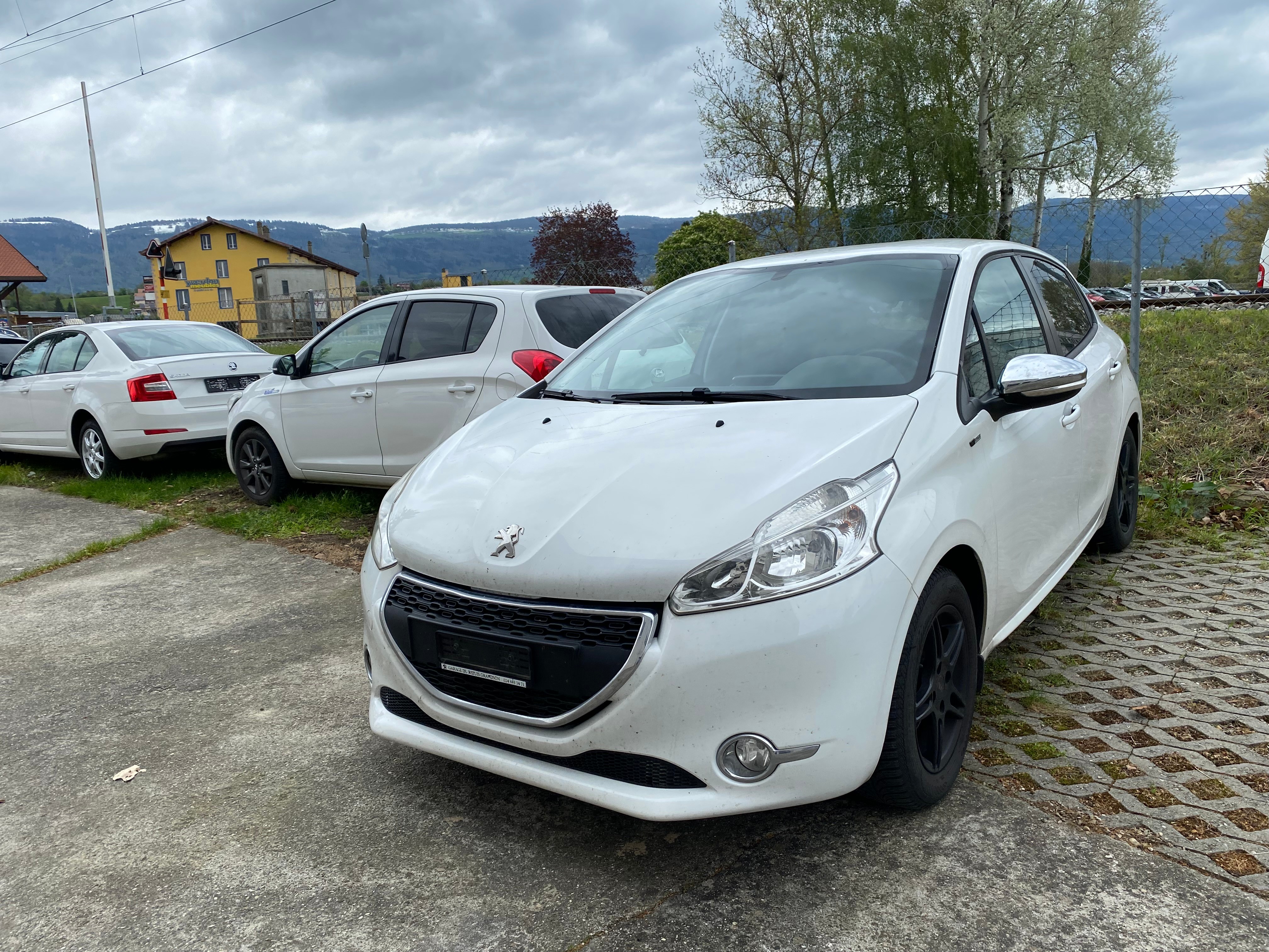 PEUGEOT 208 1.2 VTI Active