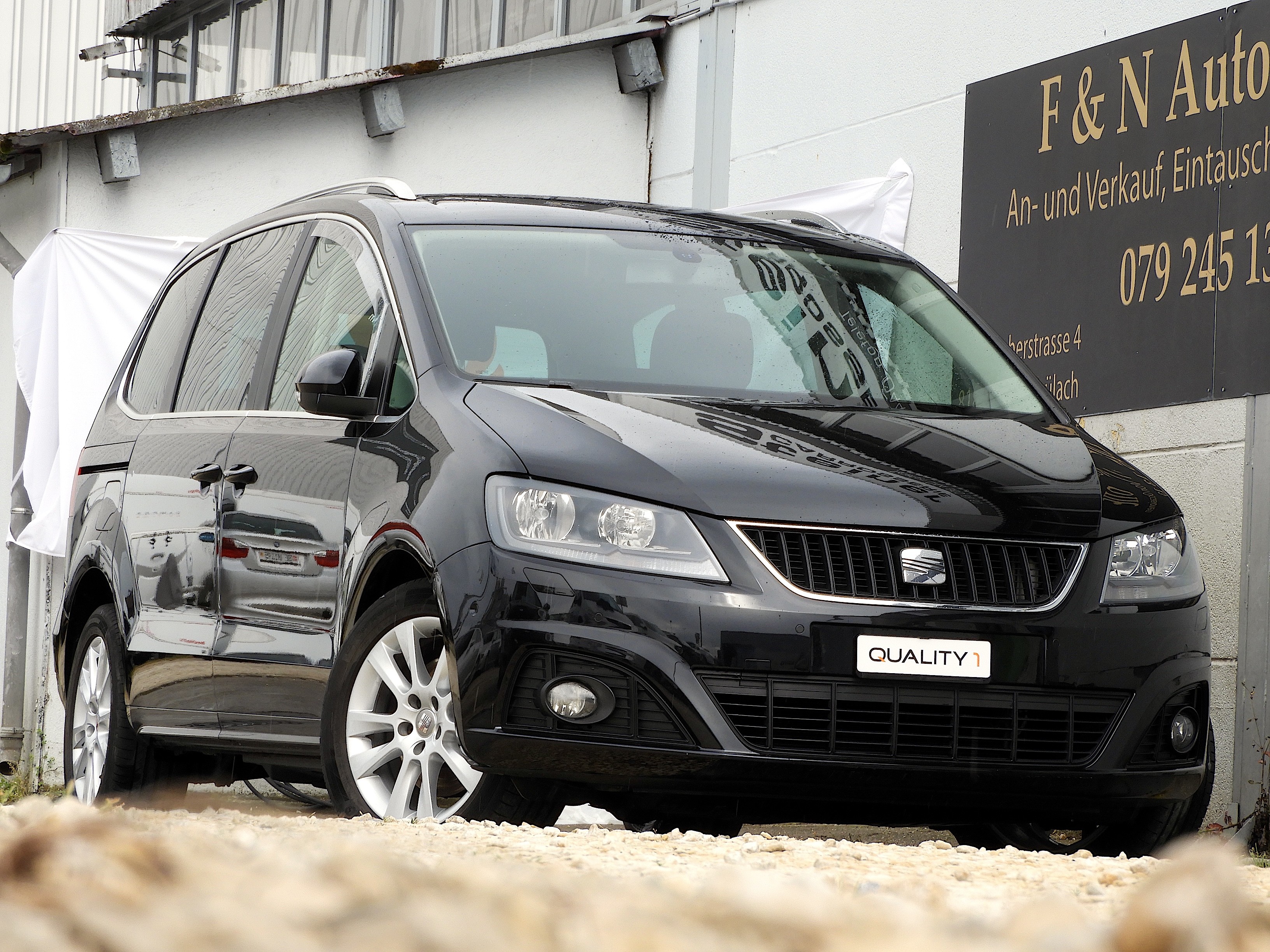 SEAT Alhambra 1.4 TSI Style Viva Eco I CH FZ I 7 Plätze I Kindersitz integriert I DAB I Navi I RF Kamera I Garantie inkl.