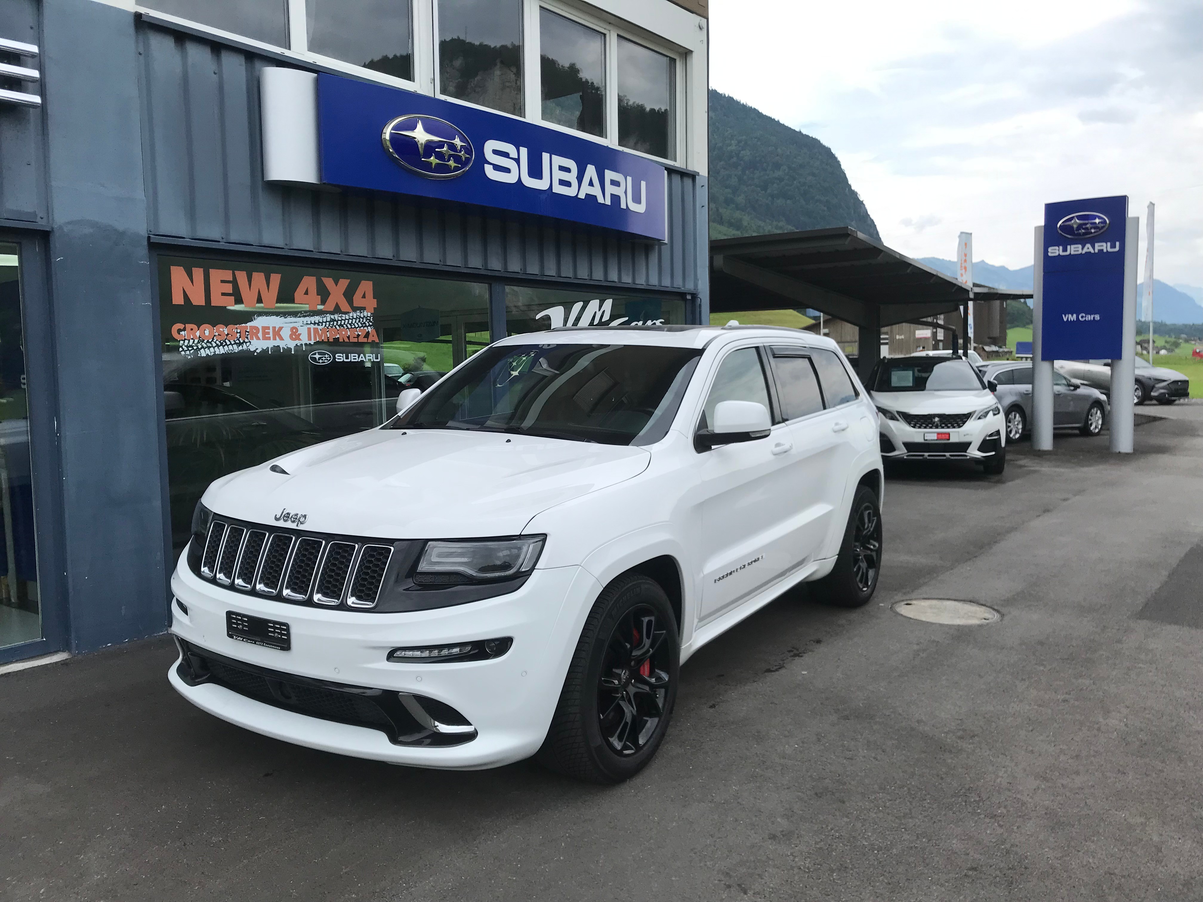 JEEP Grand Cherokee 6.4 V8 HEMI SRT8 Automatic