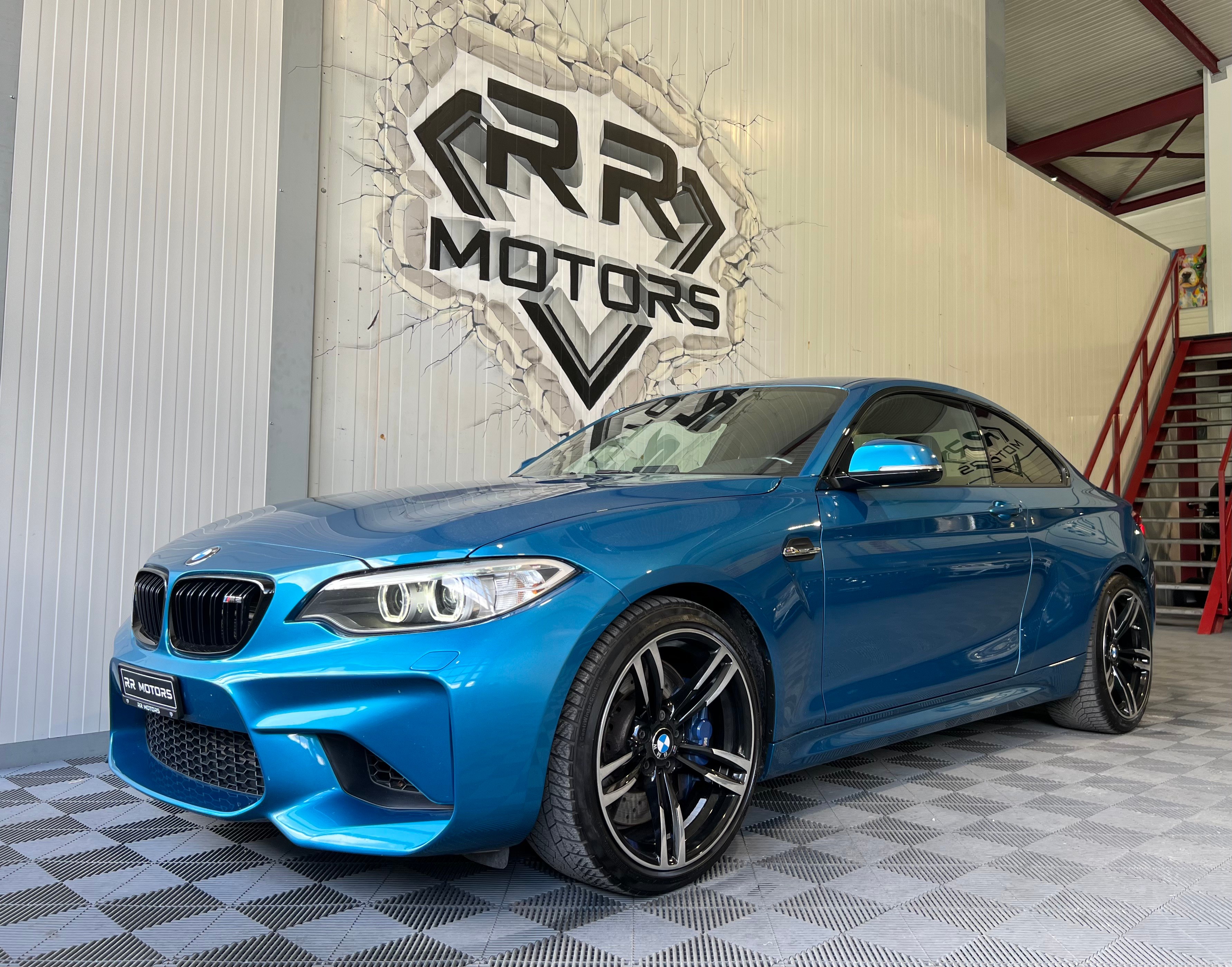 BMW M2 Drivelogic