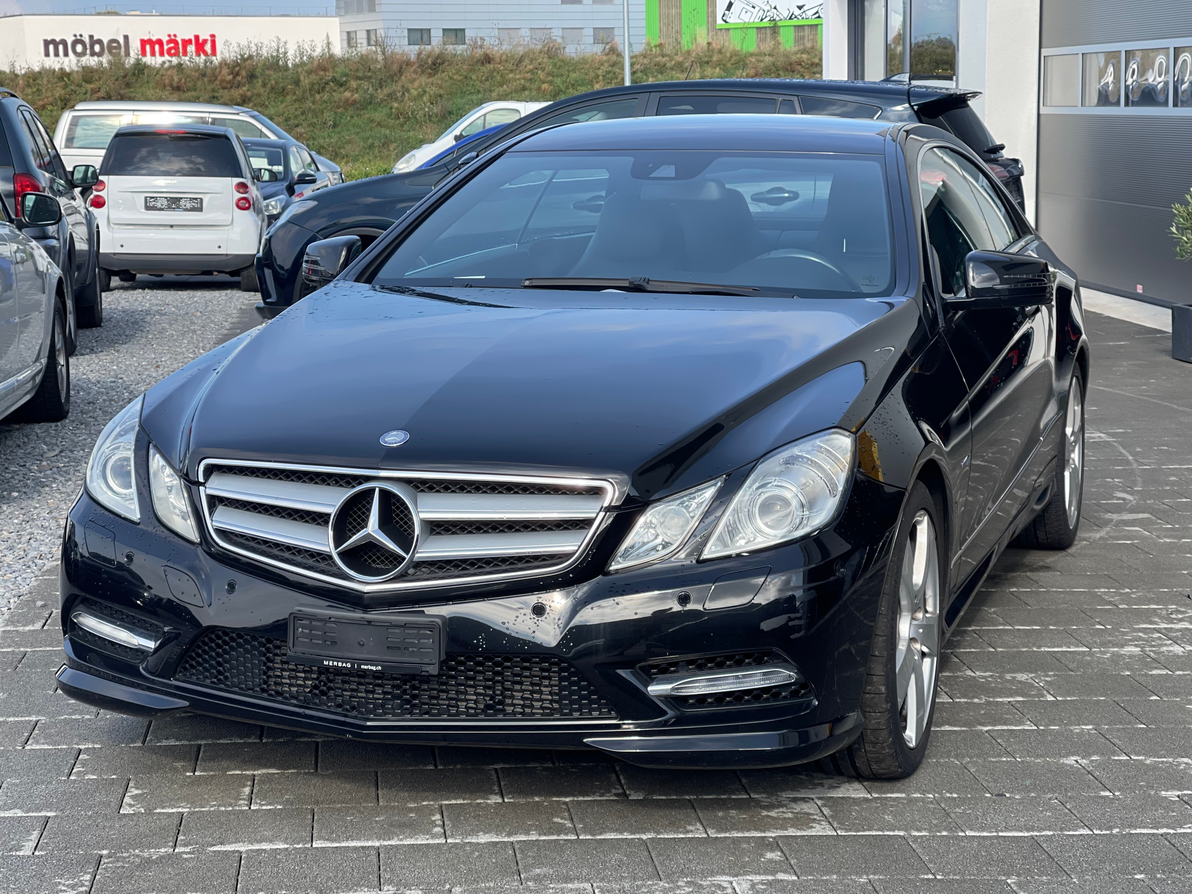 MERCEDES-BENZ E 220 CDI BlueEfficiency Automatic