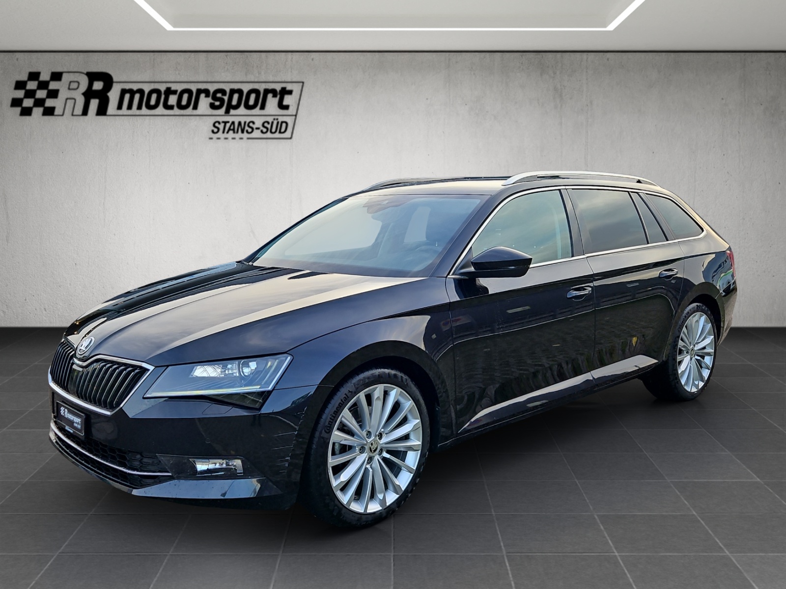 SKODA Superb Combi 2.0 TDi Style 4x4 DSG