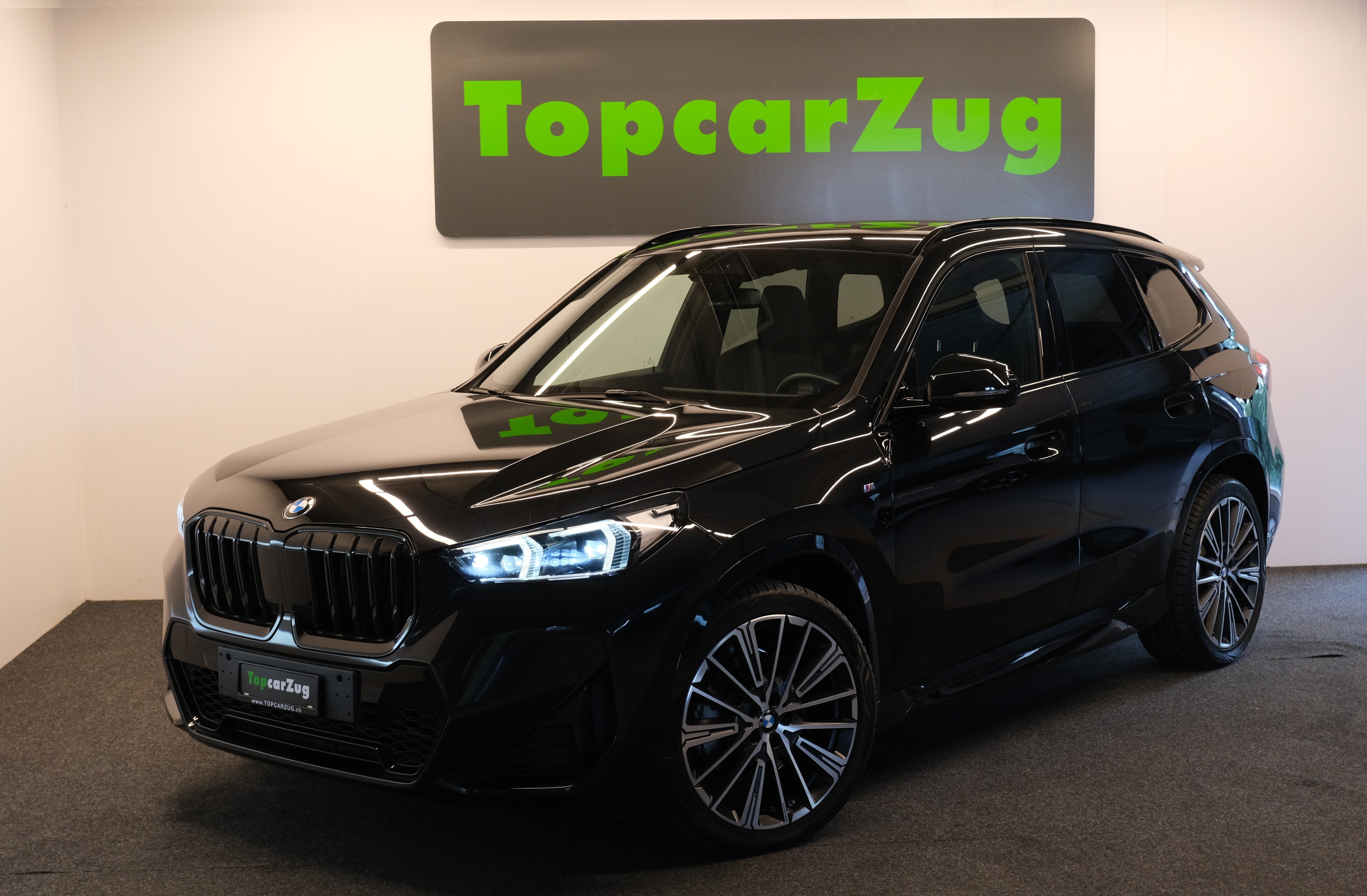 BMW X1 xDrive 23d 48V M Sport Aut. Pano+Leder+20Zoll