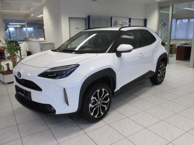 TOYOTA Yaris Cross 1.5 Trend e-CVT AWDi