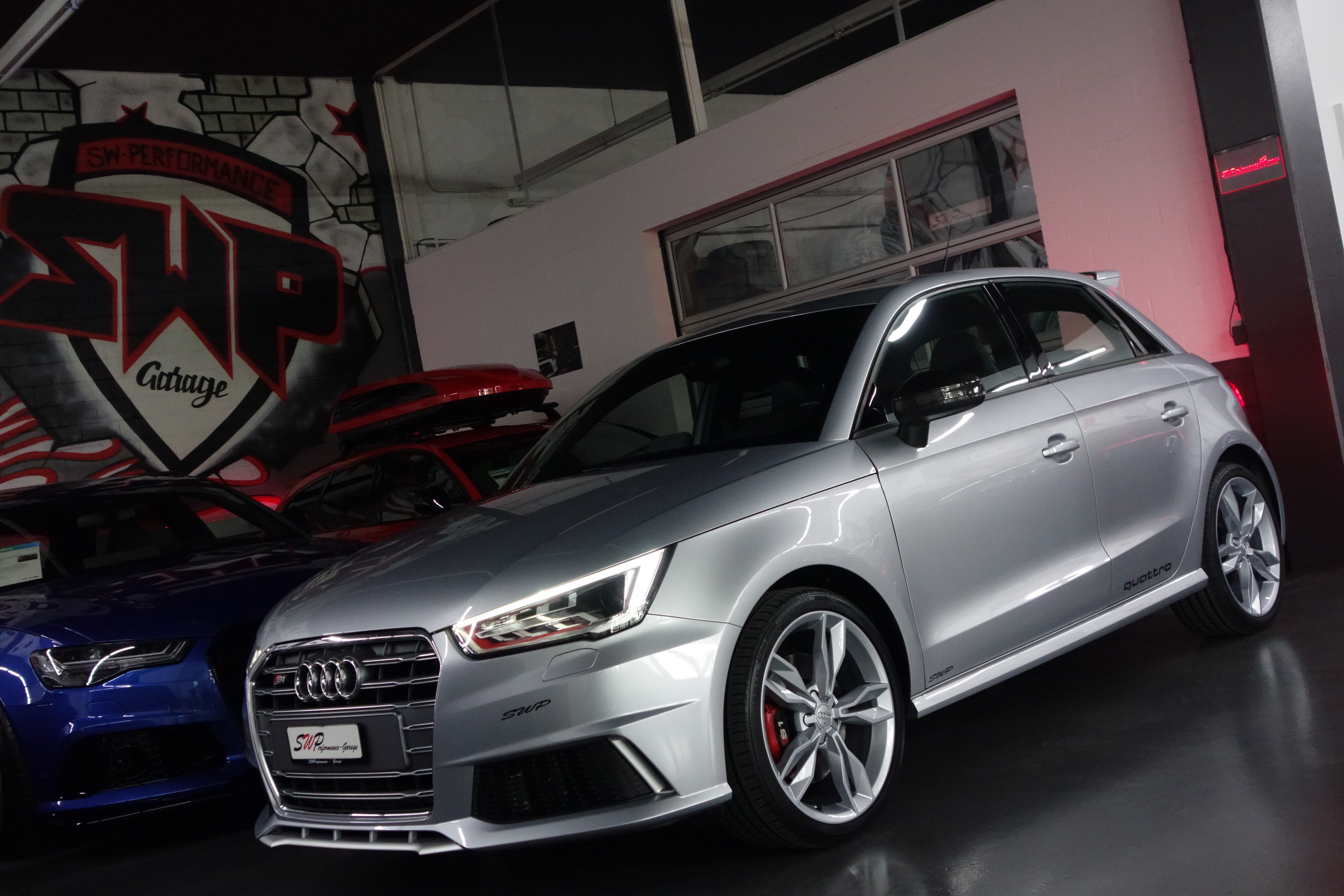 AUDI S1 2.0 TFSI QUATTRO SILVER RACE ON TOP PLAY SCHALTER