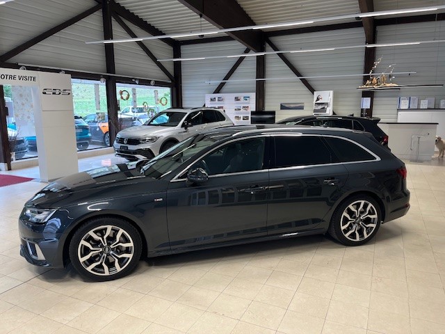 AUDI A4 Avant 45 TFSI Sport S-tronic quattro