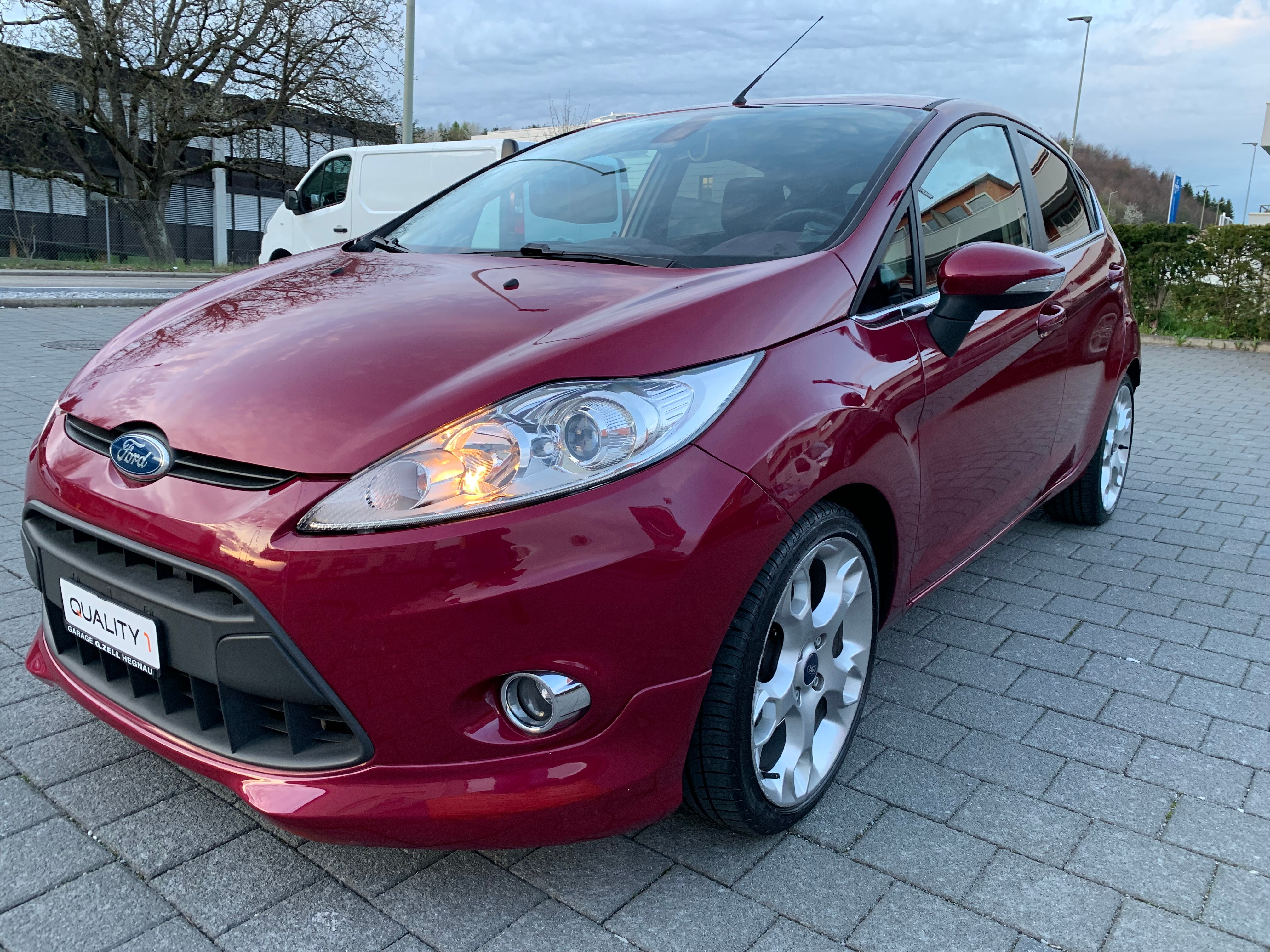 FORD Fiesta 1.6 16V Titanium