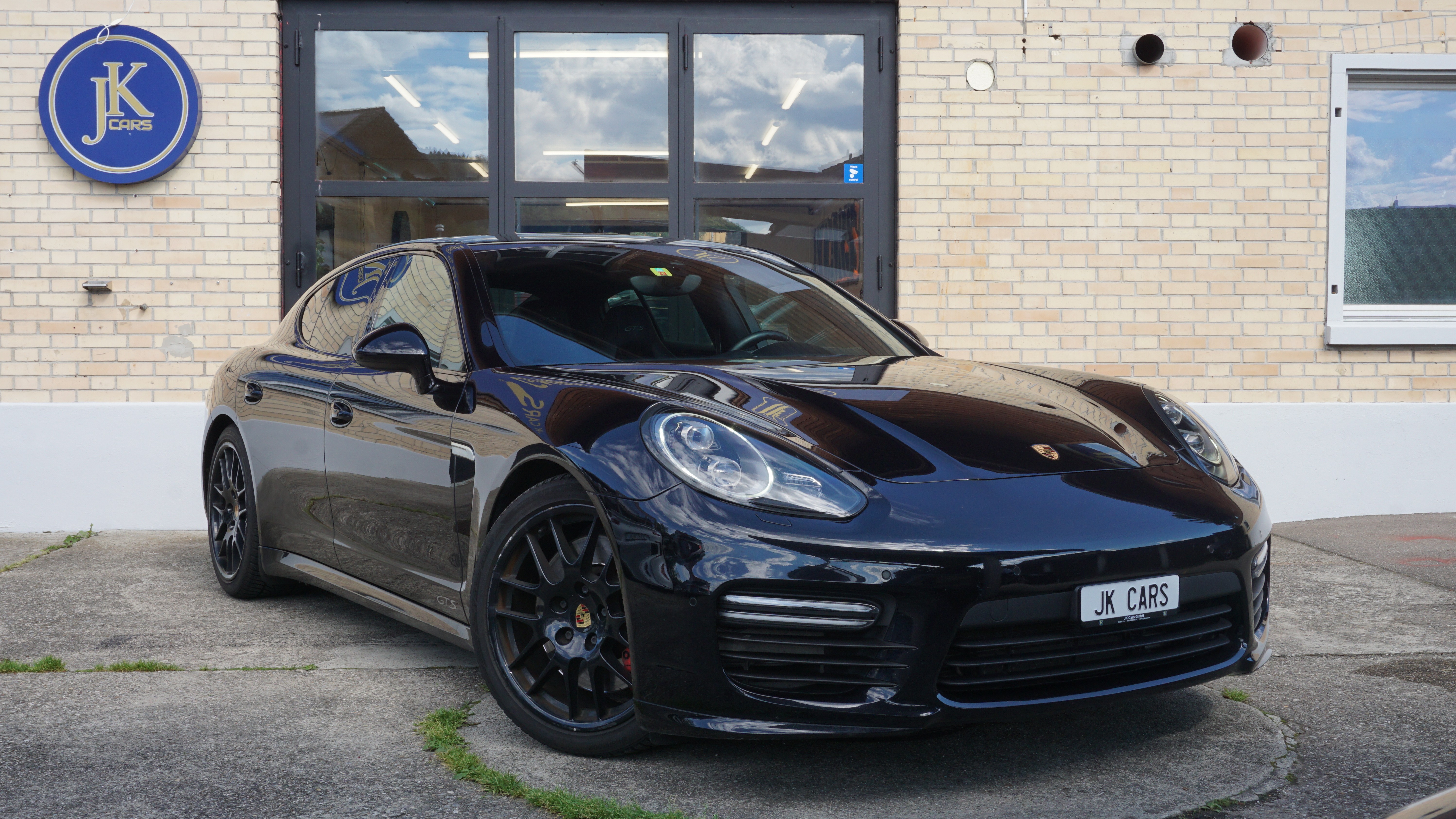 PORSCHE Panamera GTS 4.8 PDK