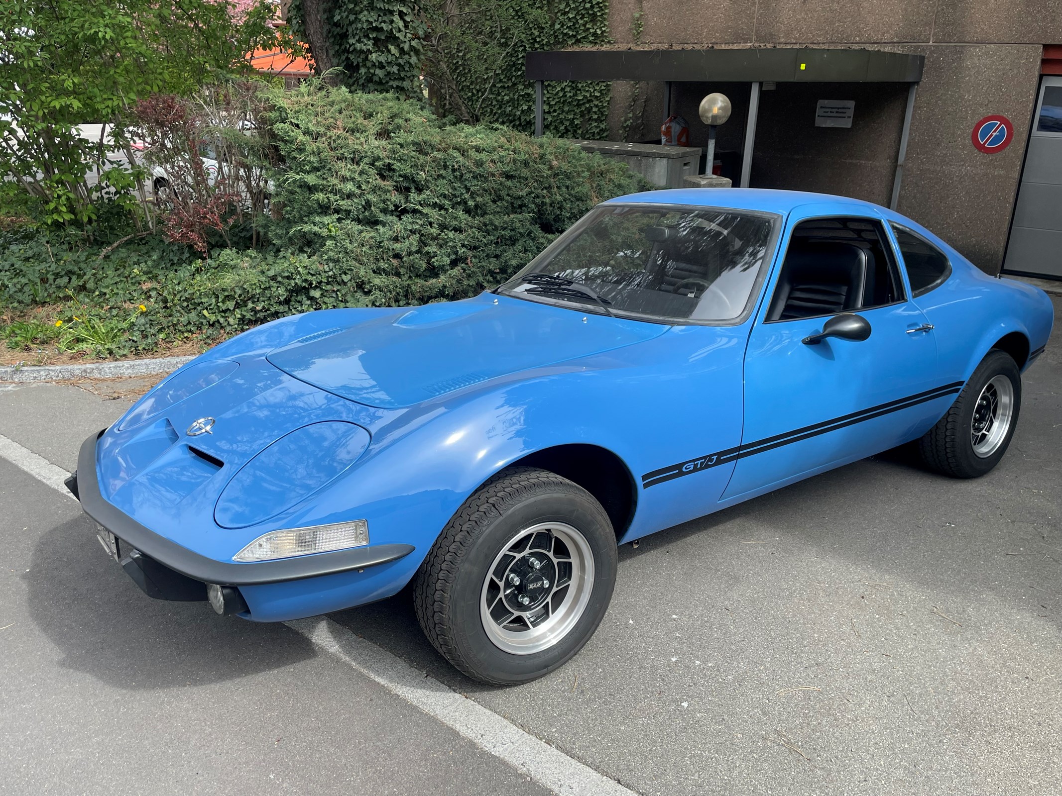 OPEL GT 1900