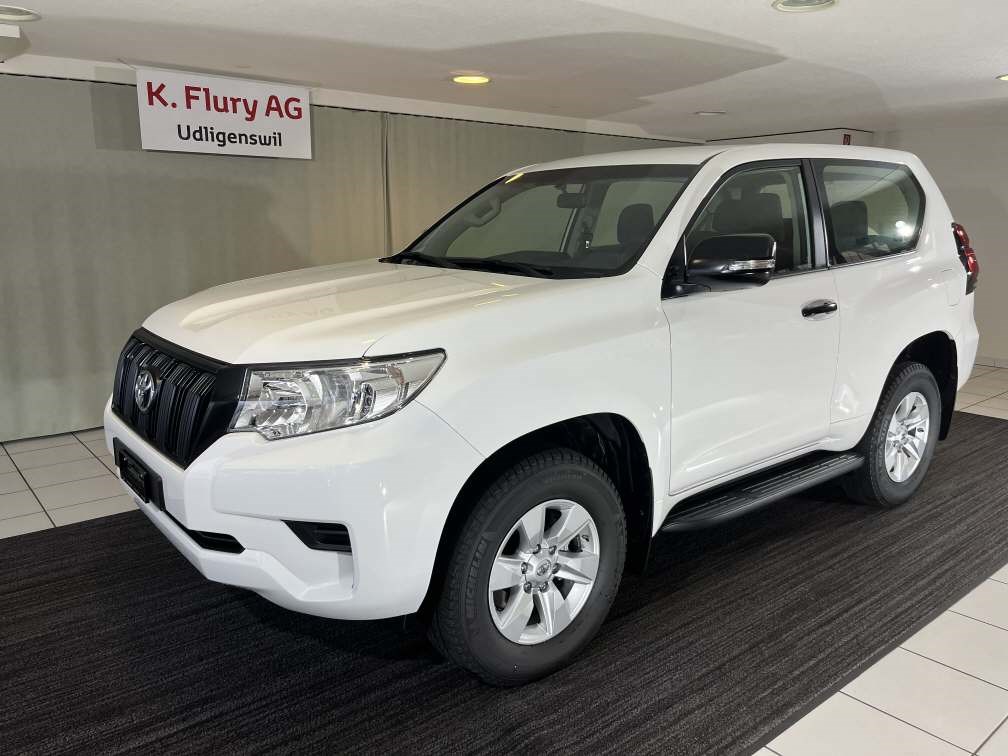 TOYOTA Land Cruiser 2.8 D 230 Active