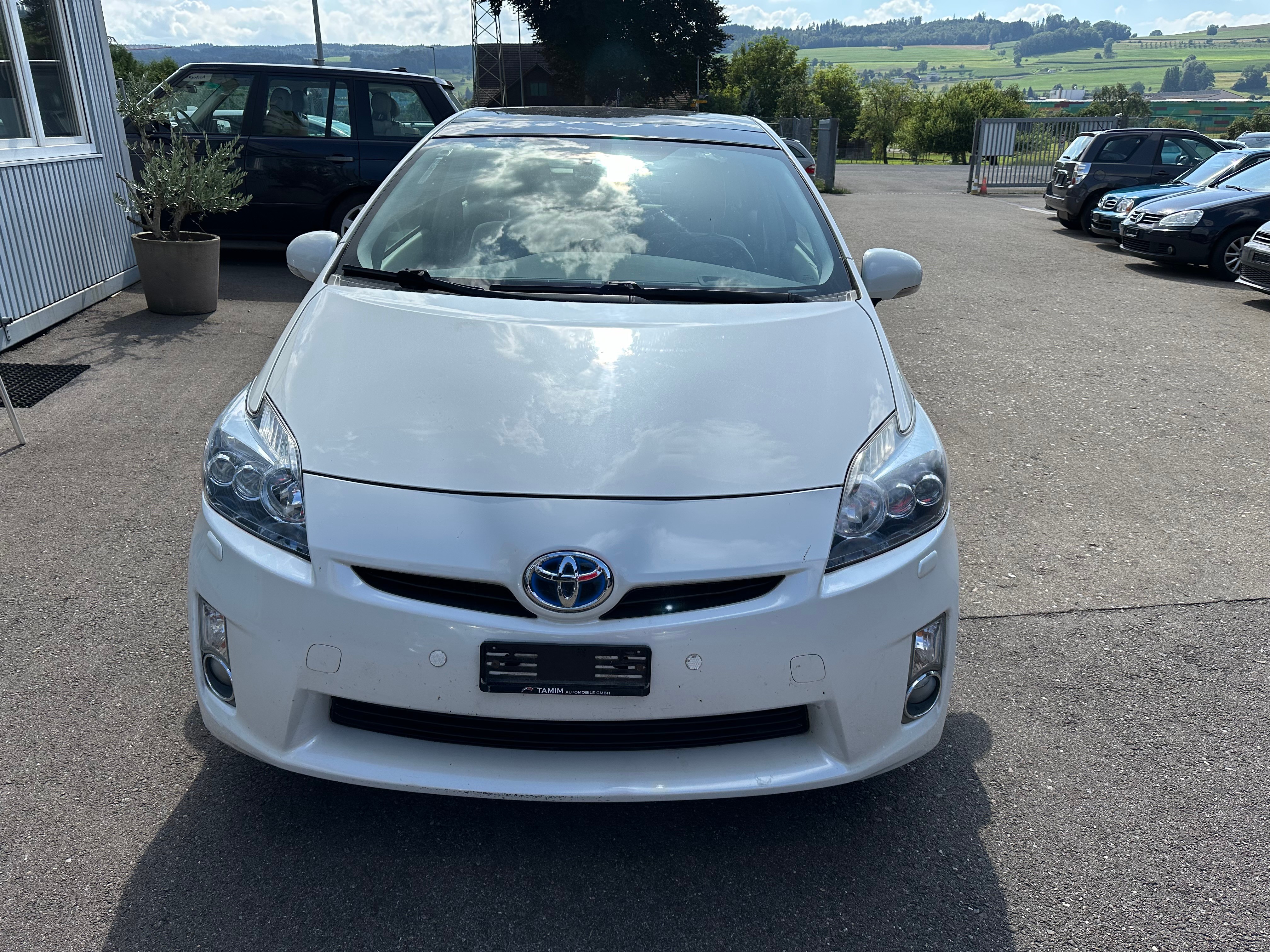 TOYOTA Prius 1.8 16V HSD Sol Premium