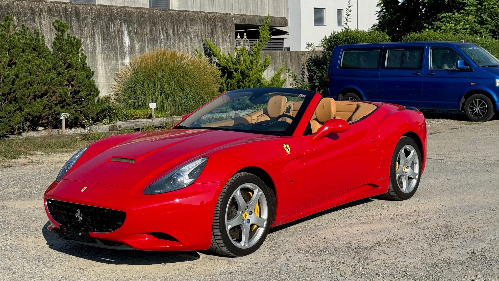 FERRARI California 4.3 V8