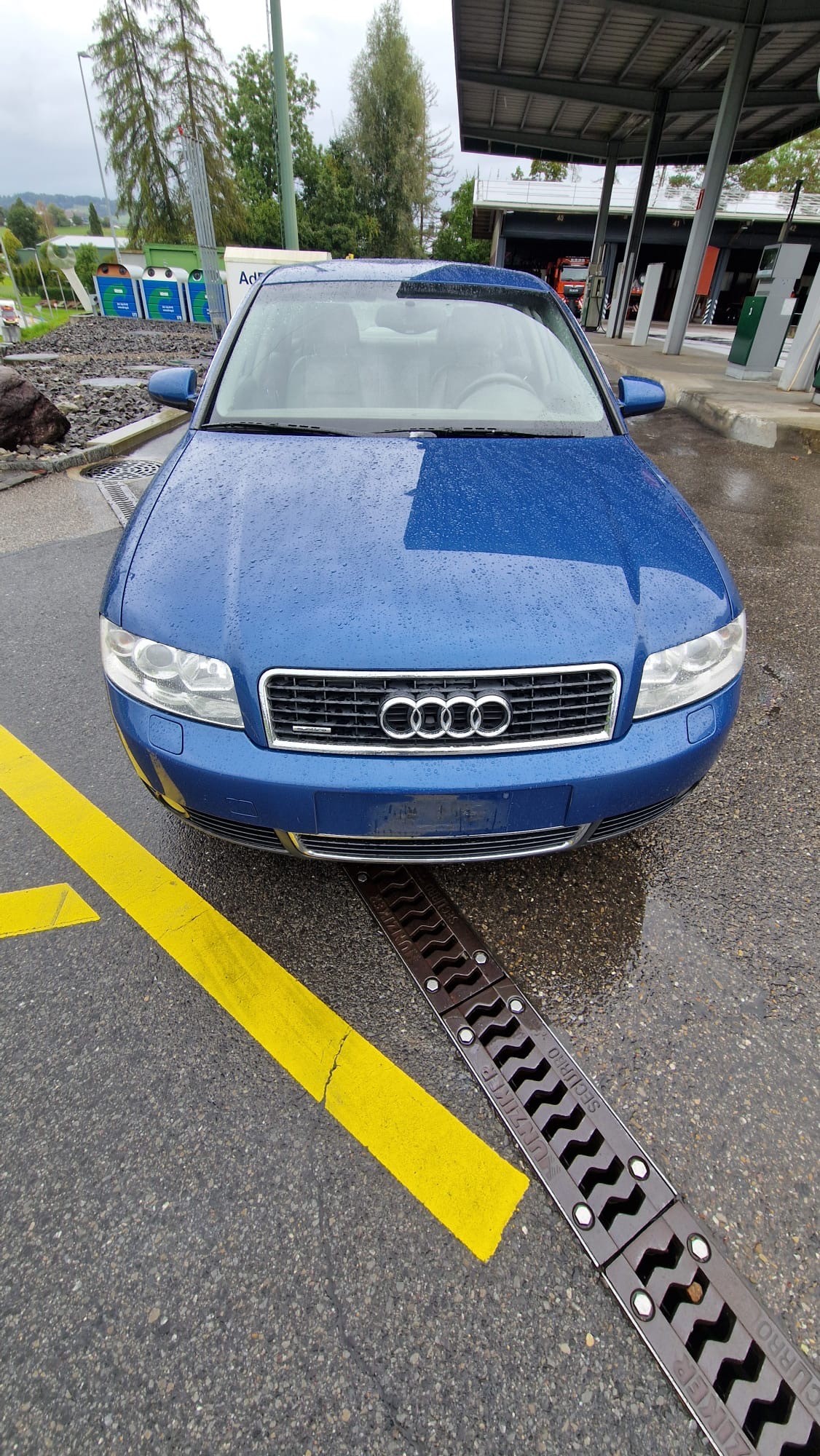 AUDI A4 3.0 V6 quattro