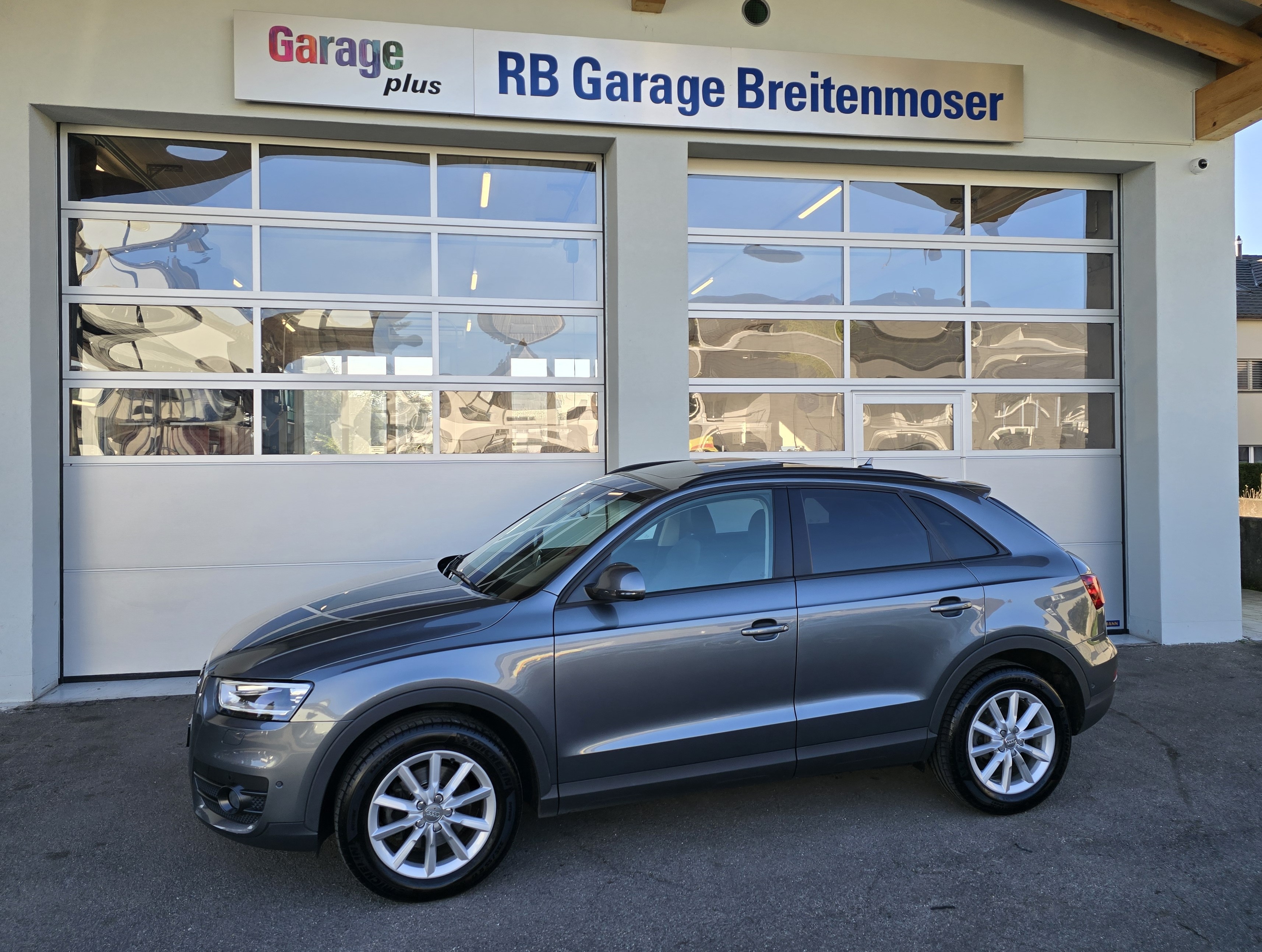 AUDI Q3 2.0 TDI quattro S-tronic