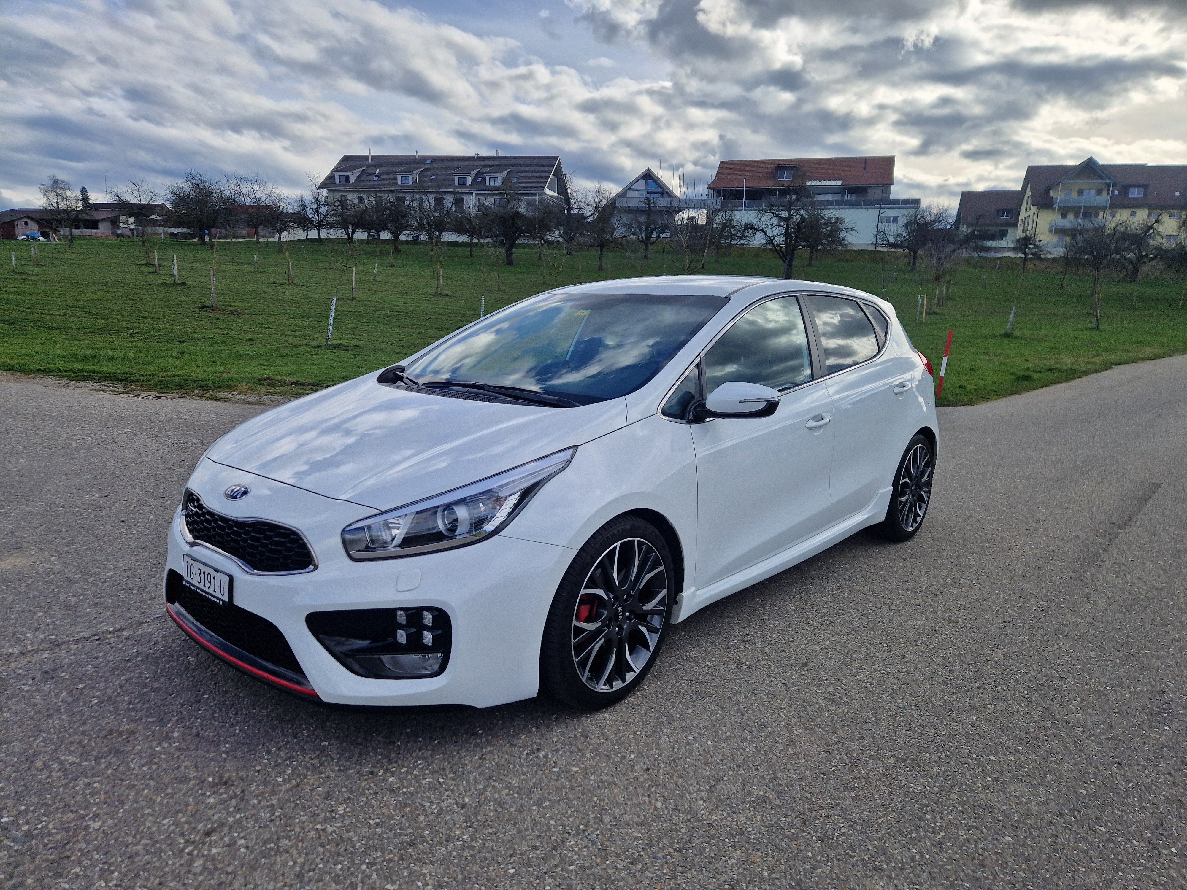 KIA Ceed 1.6 GDi Turbo GT