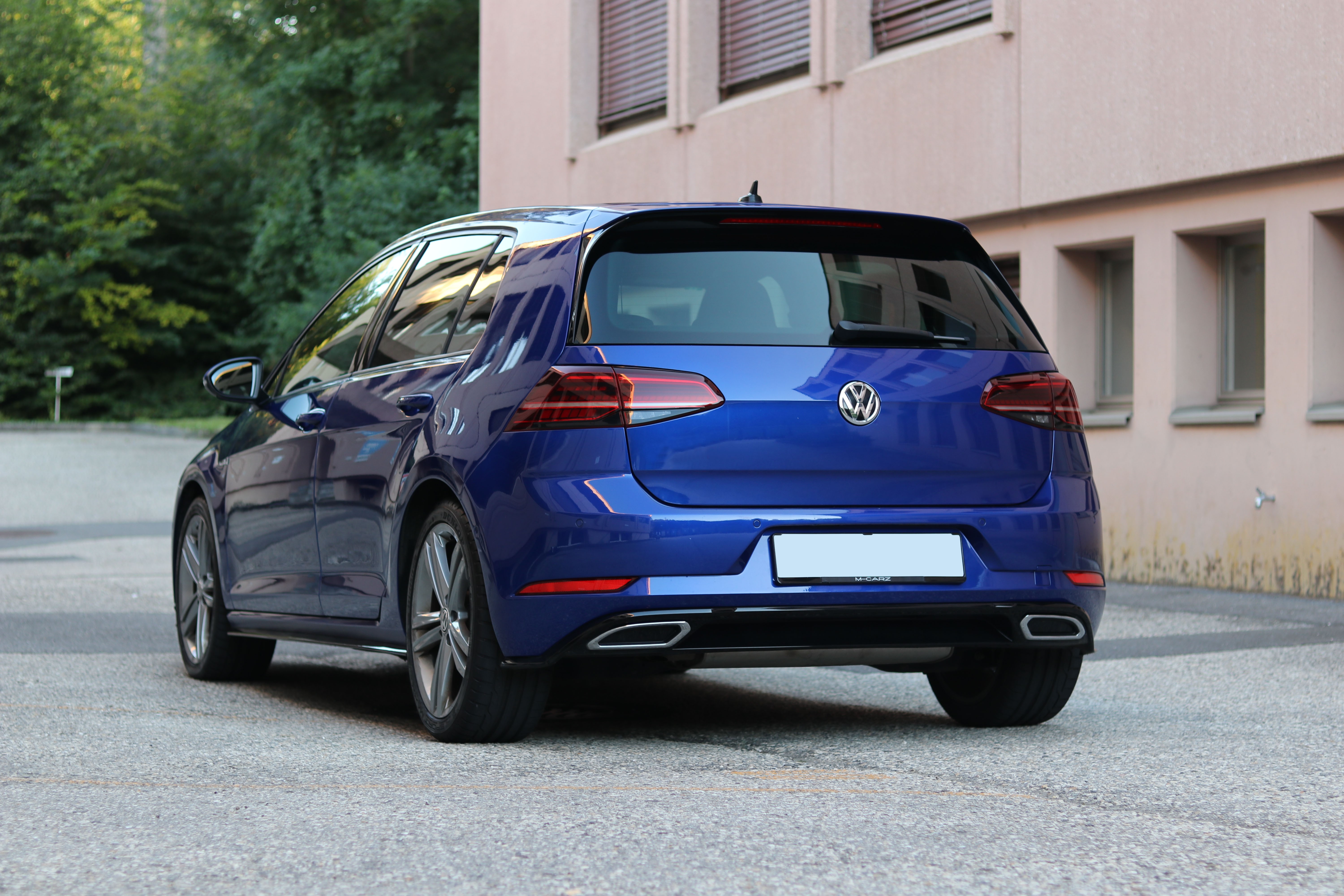 VW Golf 1.5 TSI EVO Highline DSG R-Line