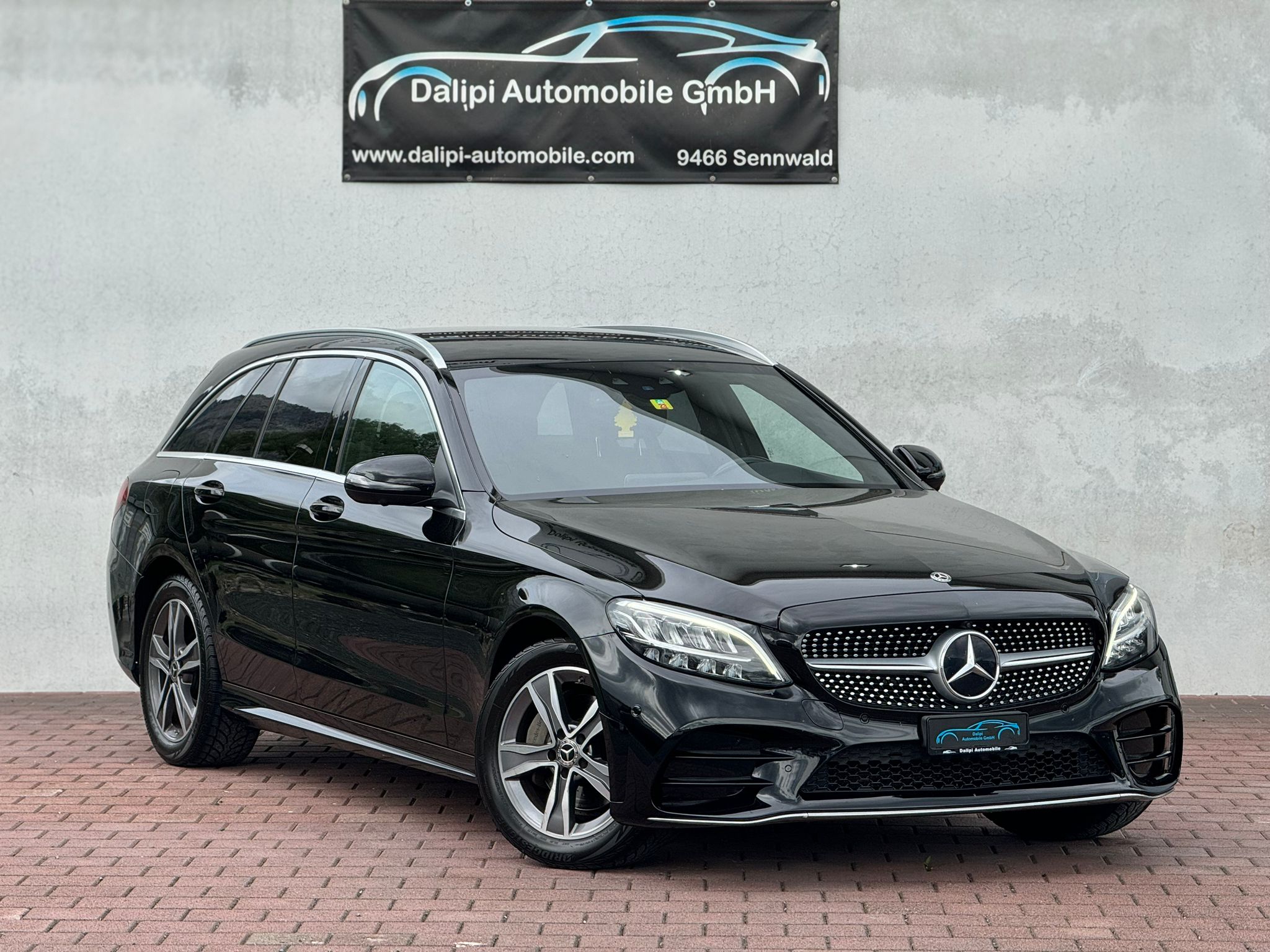 MERCEDES-BENZ C 220 d AMG Line 9G-Tronic