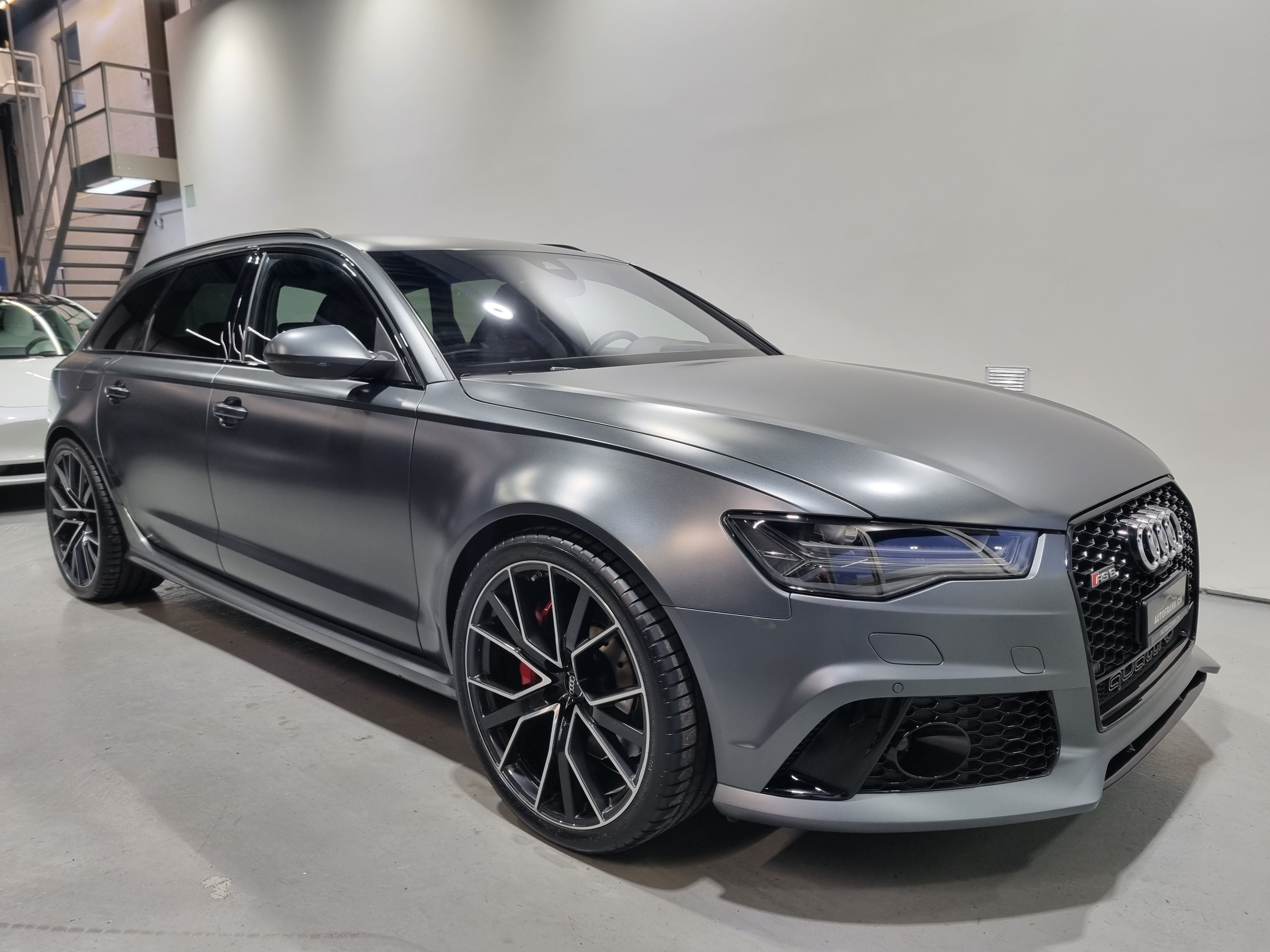 AUDI RS6 Avant 4.0 V8 TFSI perform. qu. T-Tr.