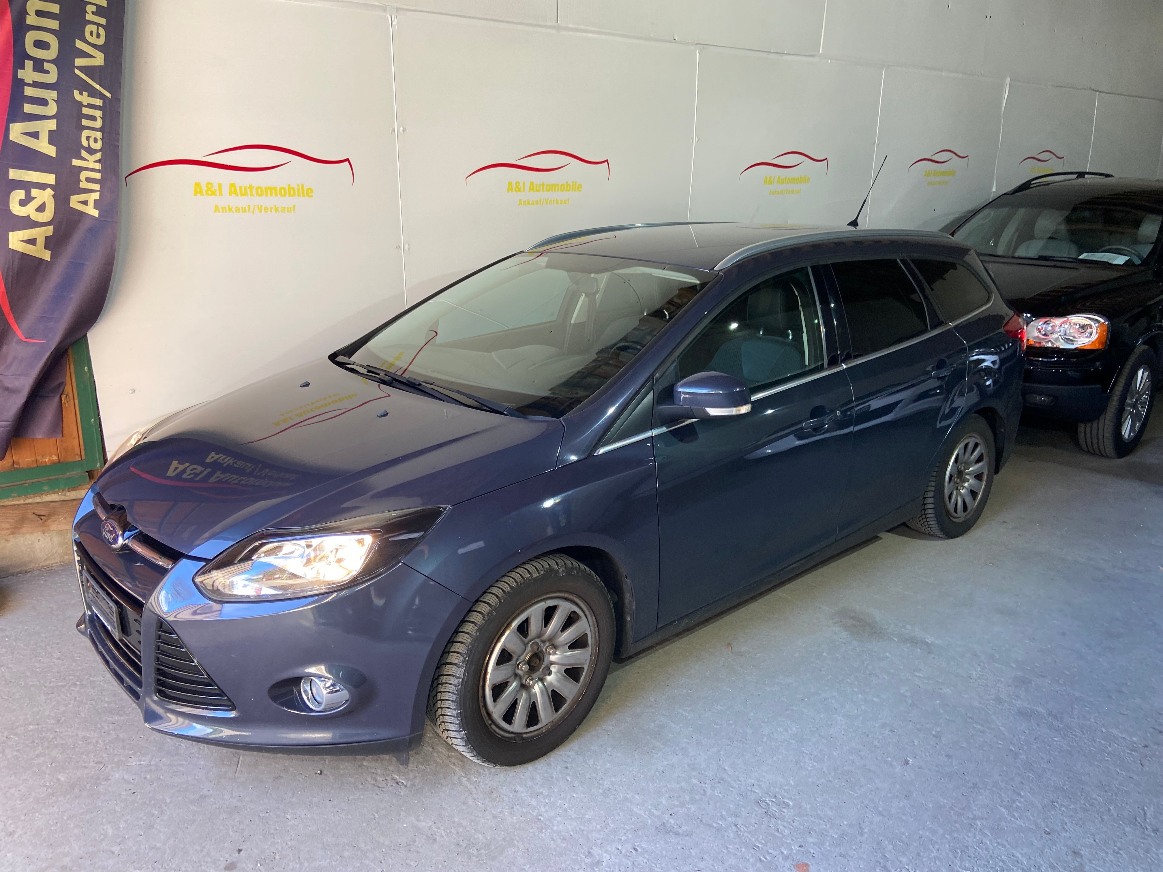 FORD Focus 1.6i VCT Carving PowerShift