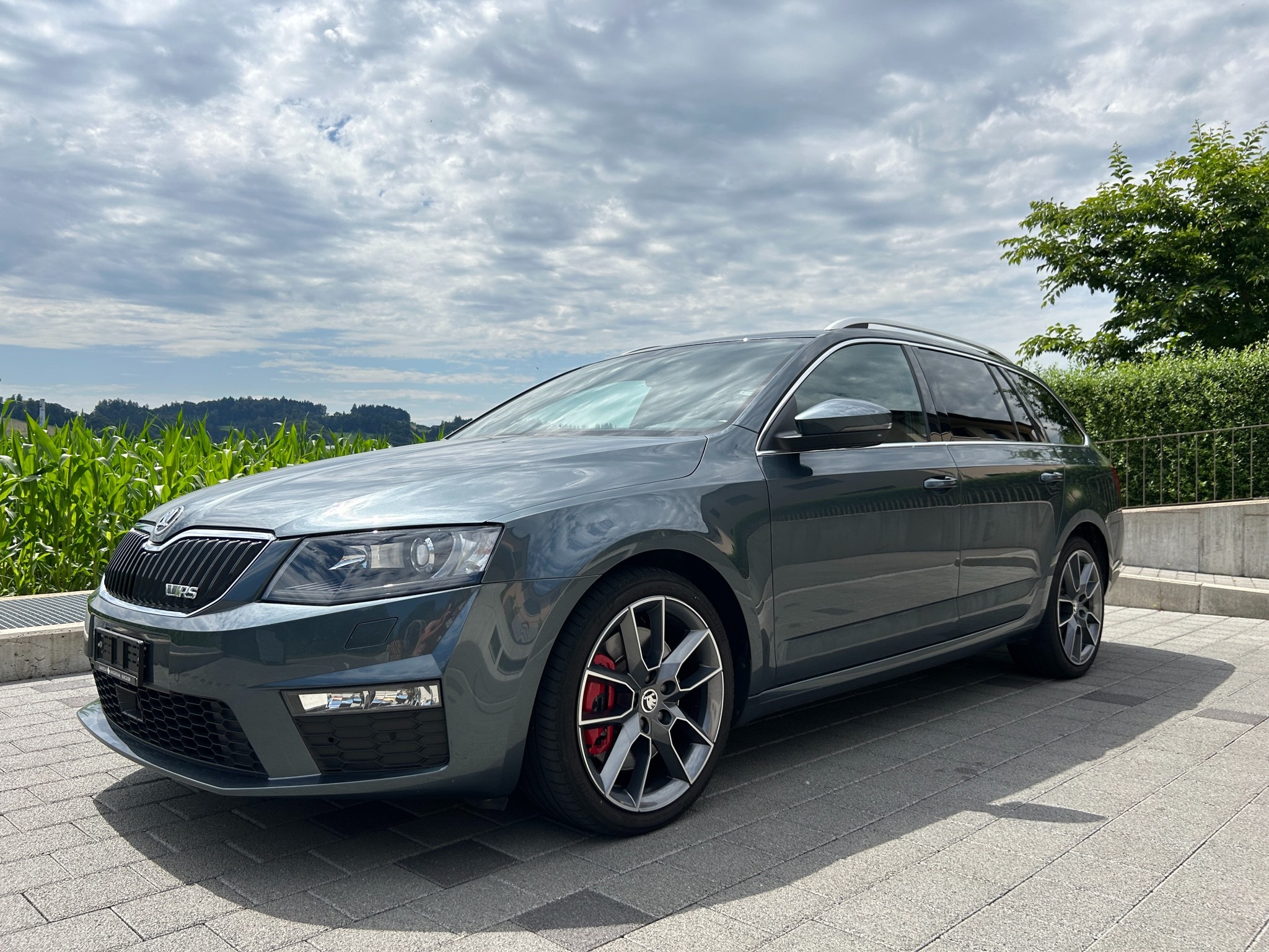 SKODA Octavia Combi 2.0 TSI RS DSG