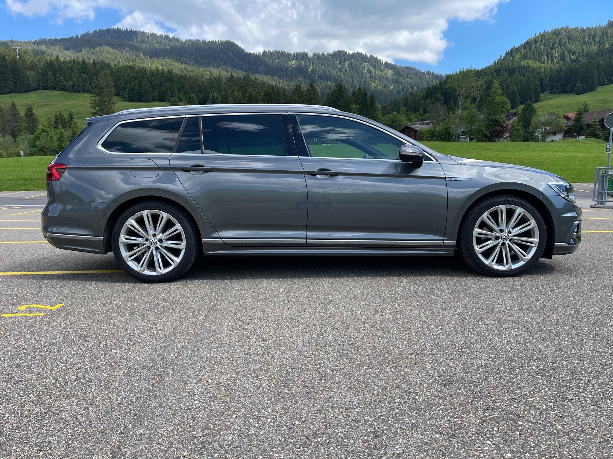 VW Passat Variant 2.0 TDI BMT Highline R-Line DSG 4Motion