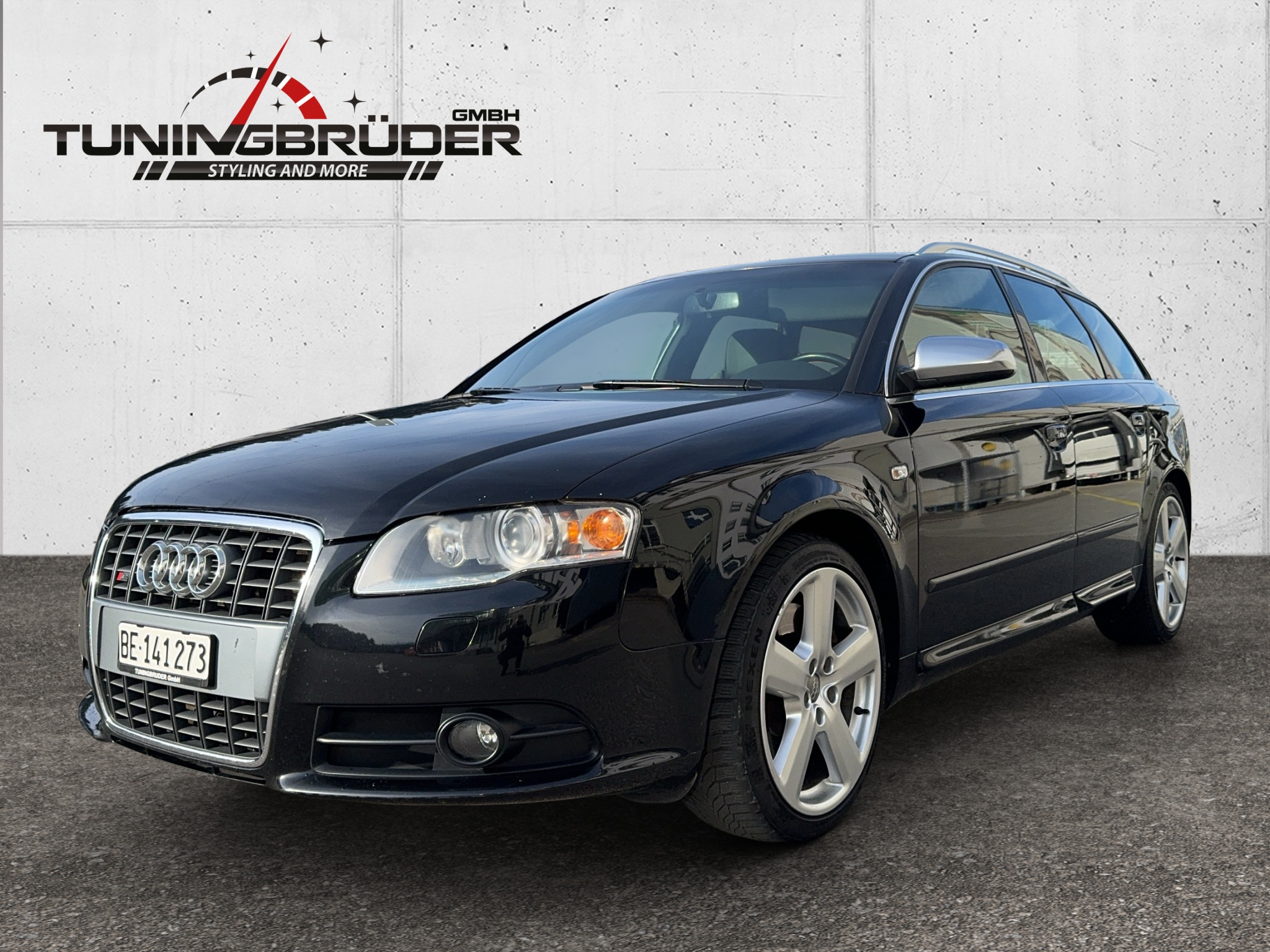 AUDI S4 Avant 4.2 V8 quattro