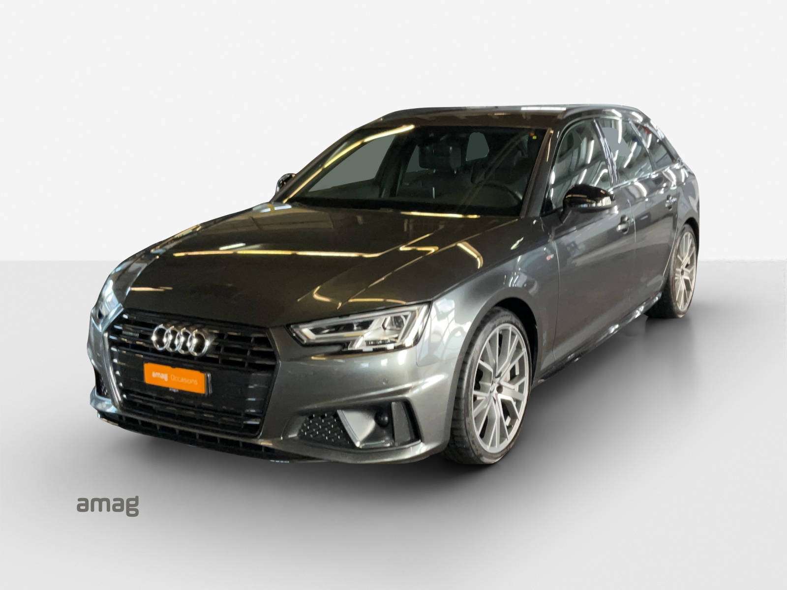 AUDI A4 Avant 45 TFSI Sport Attraction S-tronic quattro