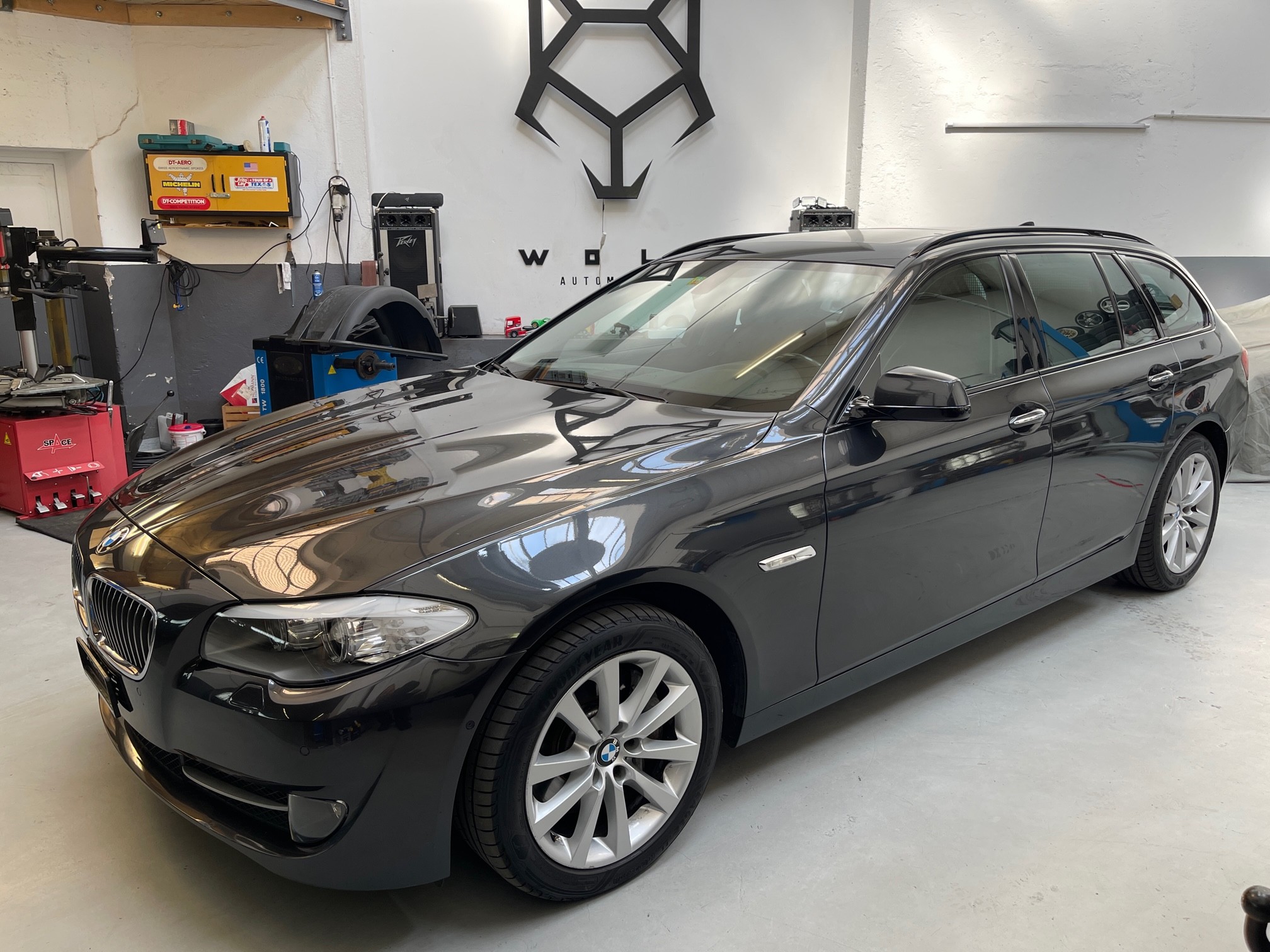 BMW 530d xDrive Touring Steptronic