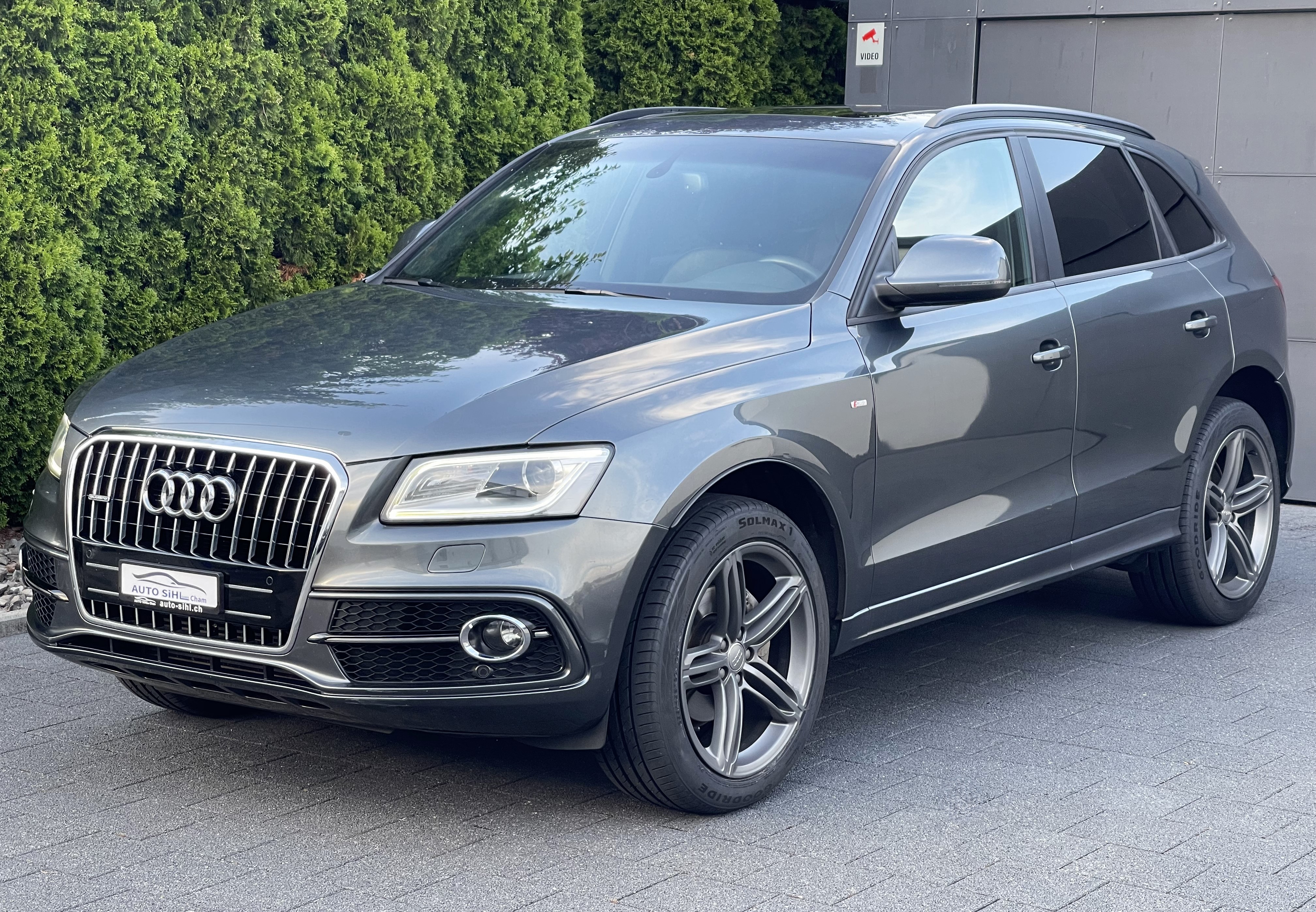 AUDI Q5 2.0 TDI quattro S-tronic