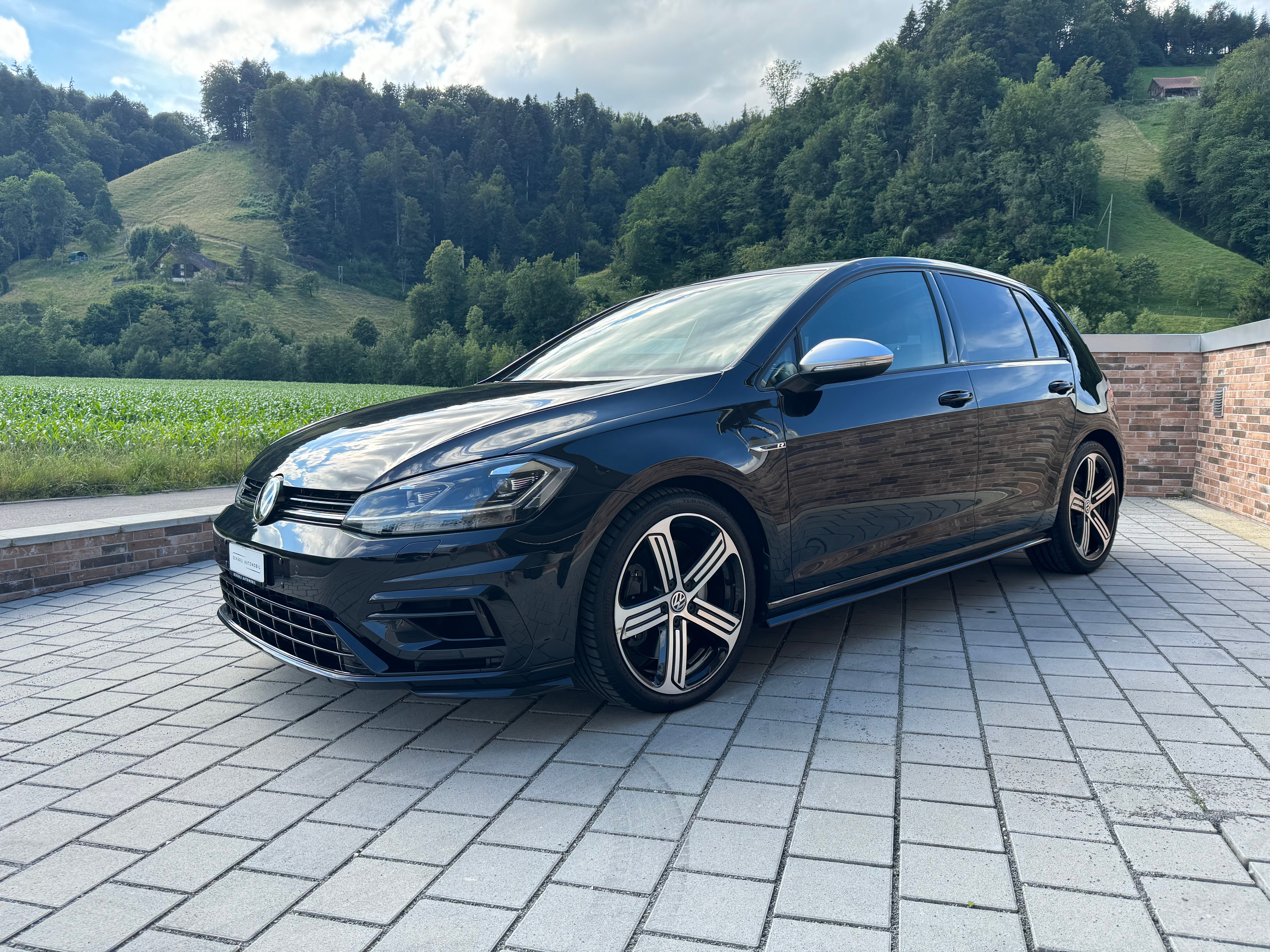 VW Golf 2.0 TSI R 4Motion DSG